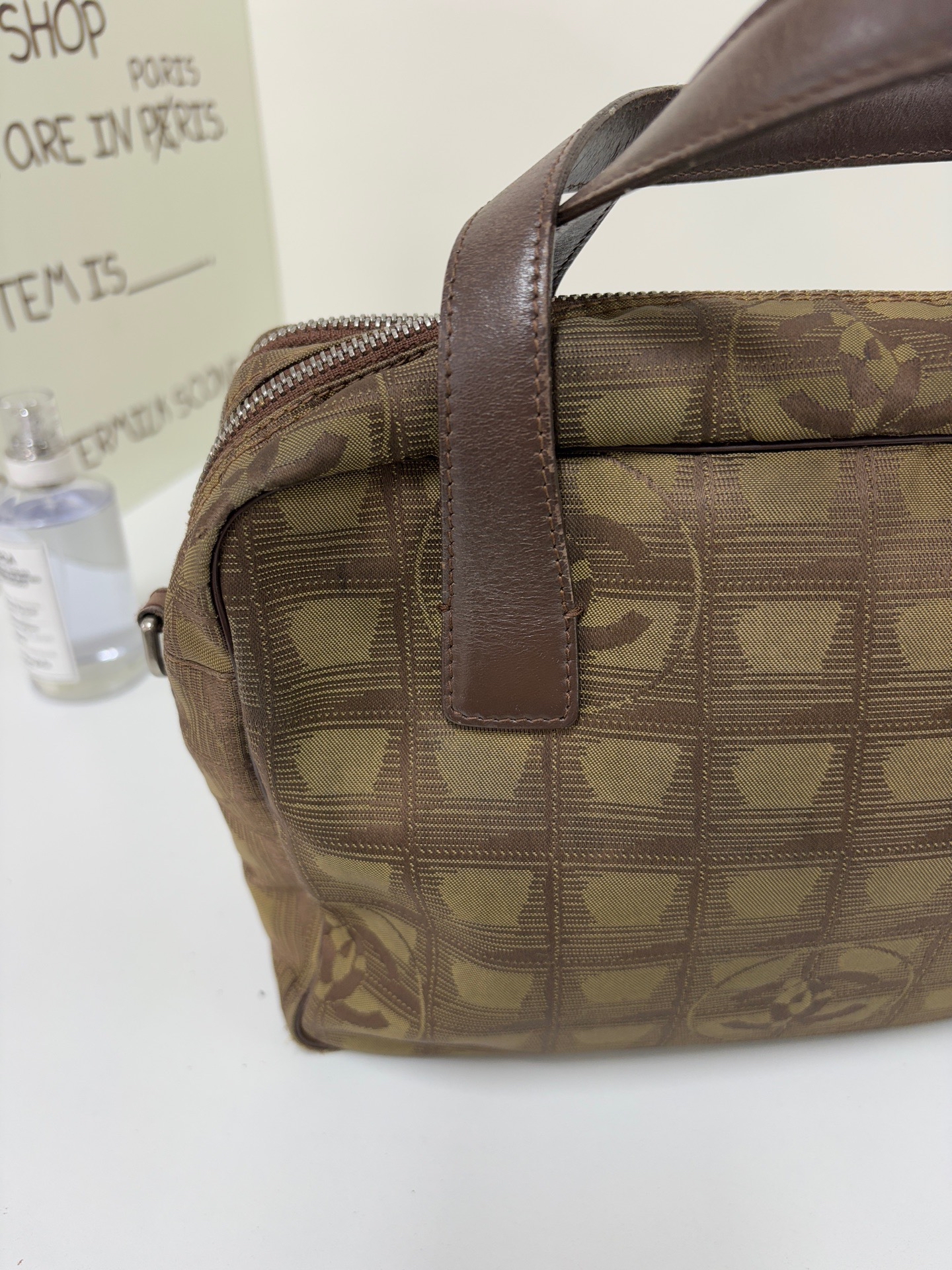 【預訂貨品】Chanel啡色冰格腋下包