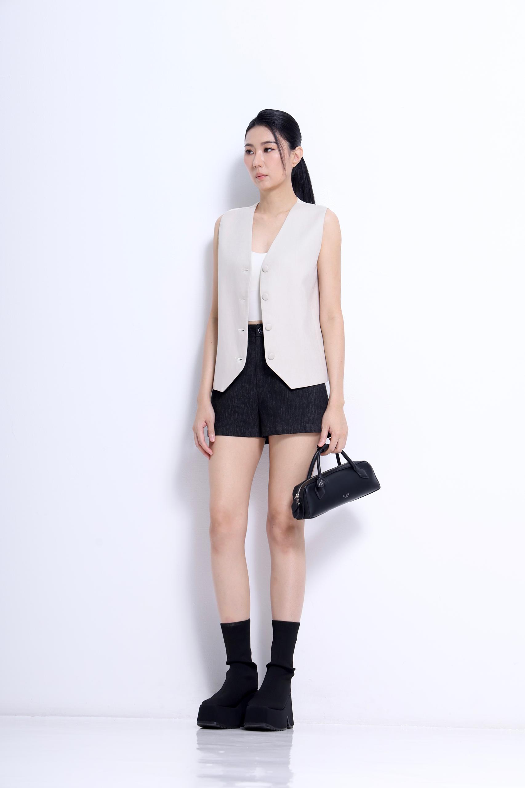 CB2755 Classic V-Neck Tailored Vest