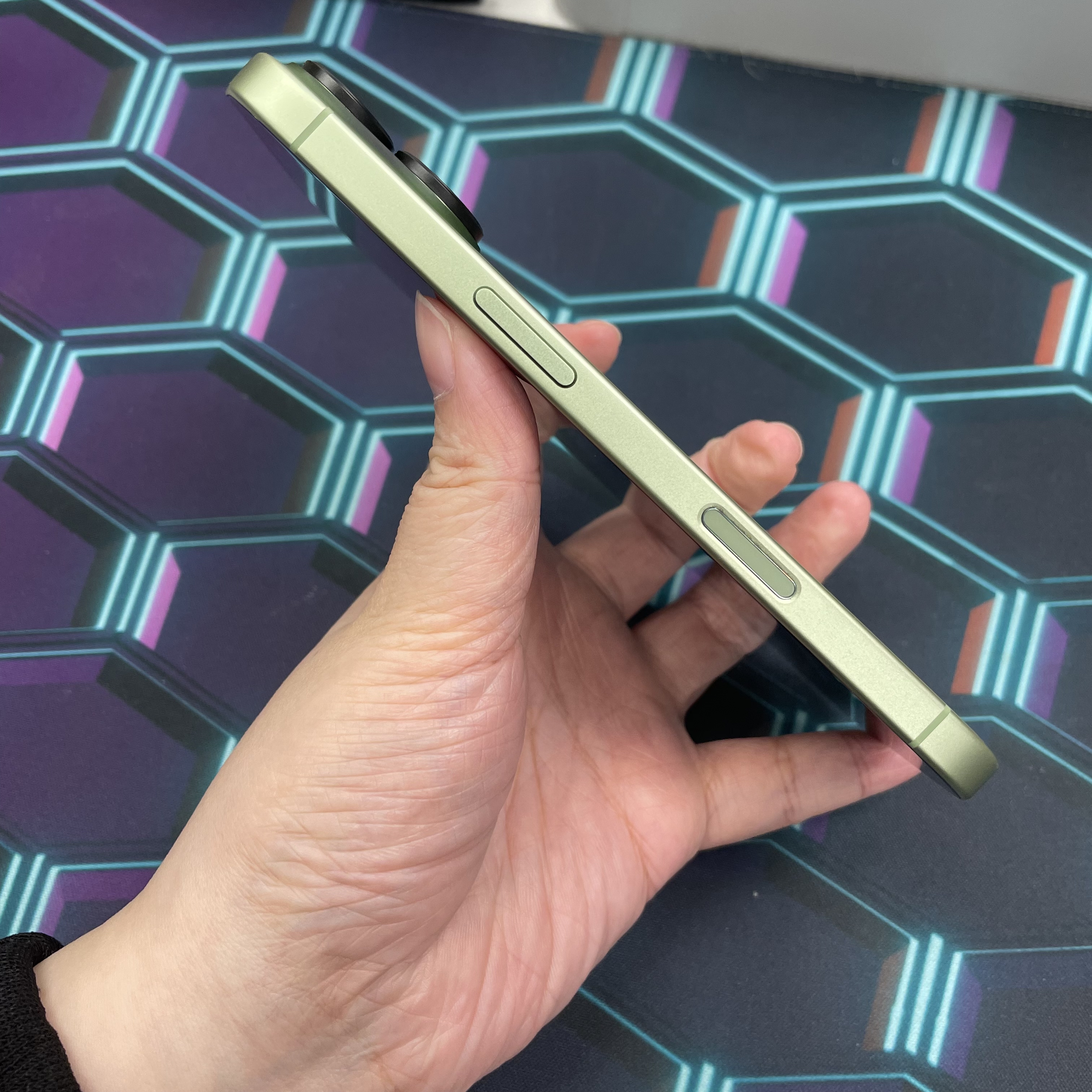 *6227 17 超靚機 256GB 電100 綠色 green