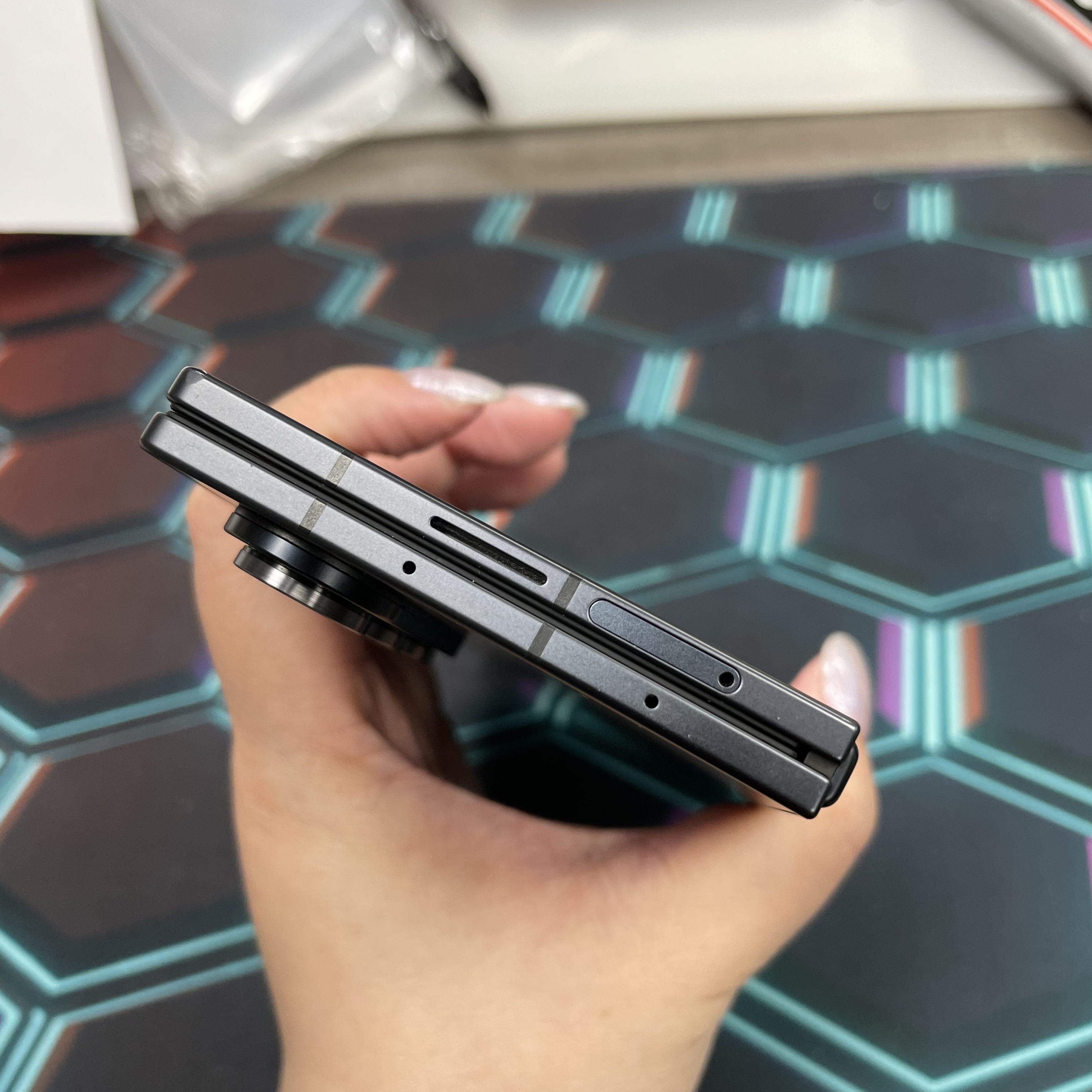 *6827 Galaxy Z Fold 7 勁靚機 16+1TB 黑色 black