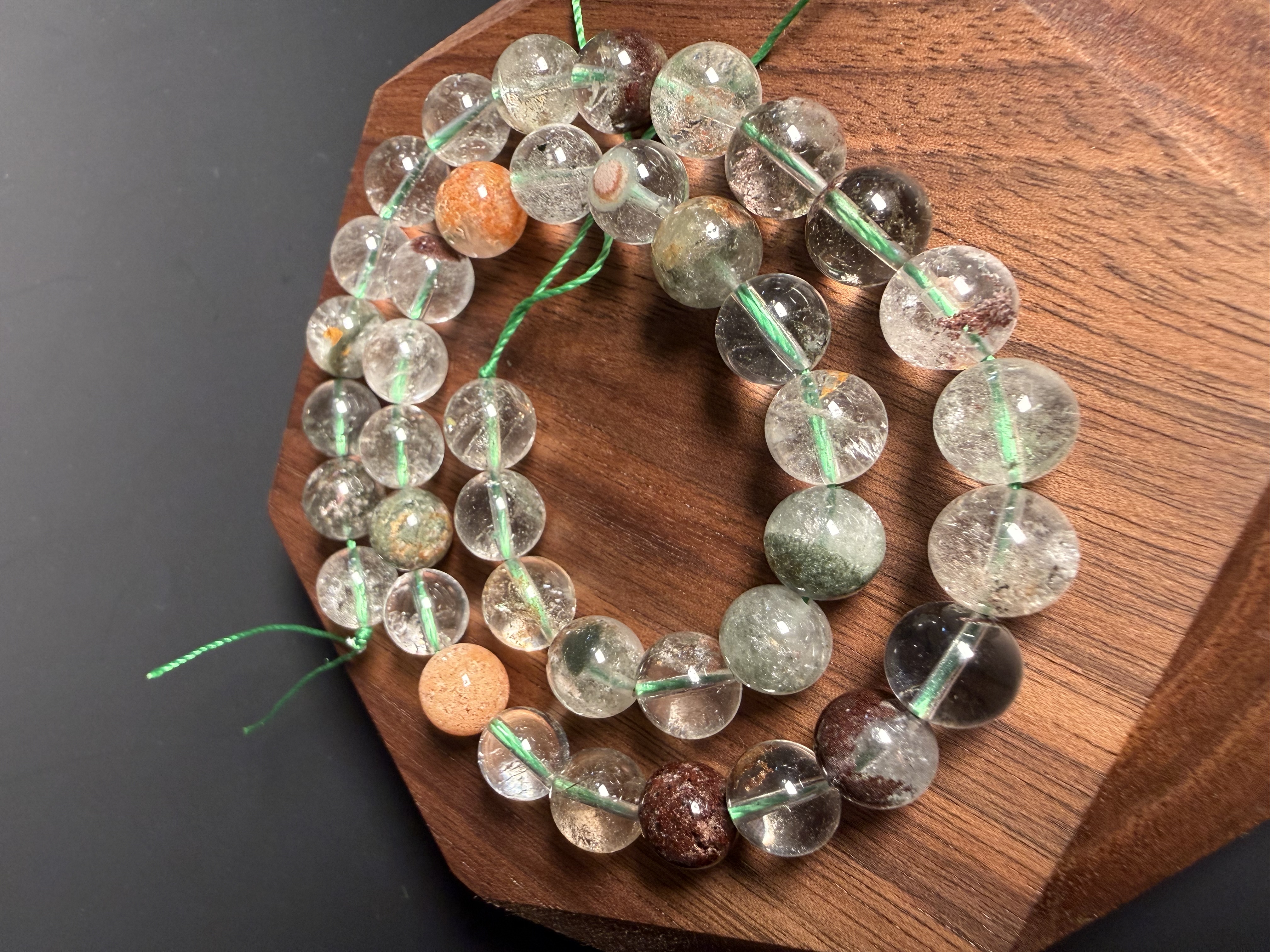 幽靈串珠 （10mm) (因應訂單客製手串，可穿兩條16cm)