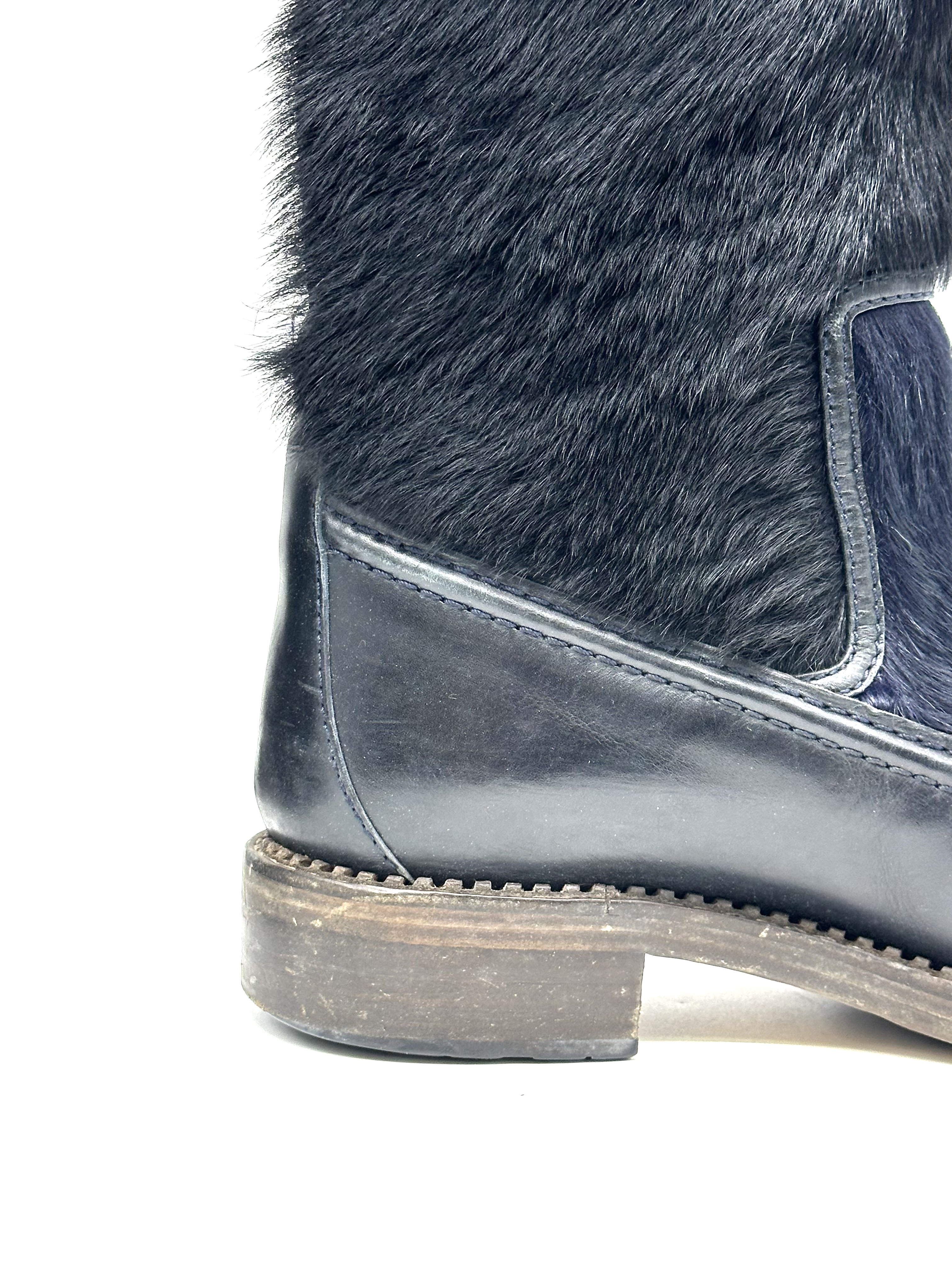 Pre-Owned Chanel Pony-style calfskin riding boots / Product Code:  26040409