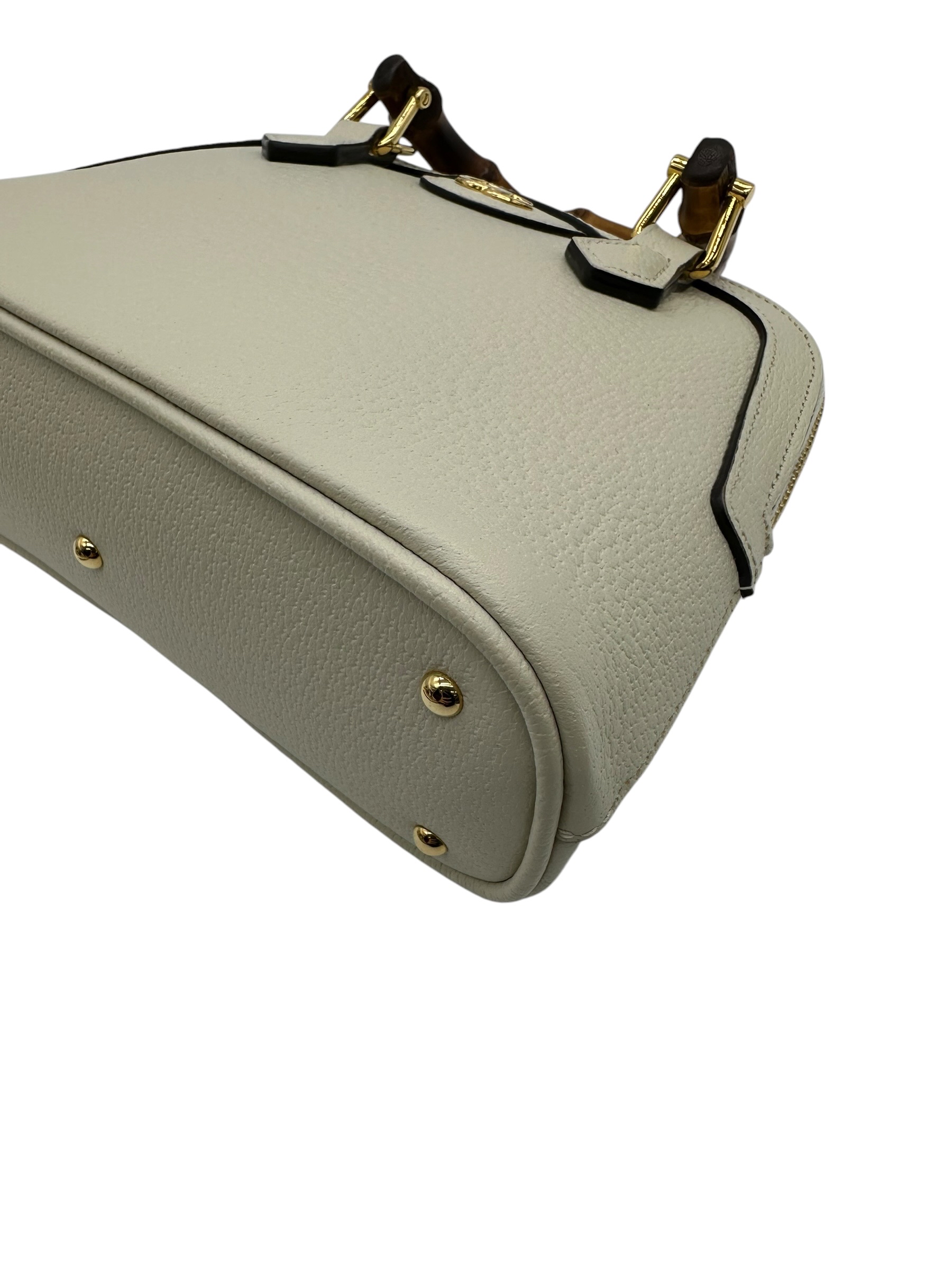 Pre-owned GUCCI Diana / Product Code: 070604