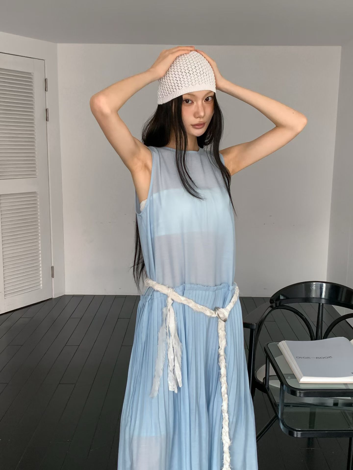 ＜突發開團＞高智的藝術氣色～極簡百摺連身長裙 FN0003 - 天藍色 Sky Blue