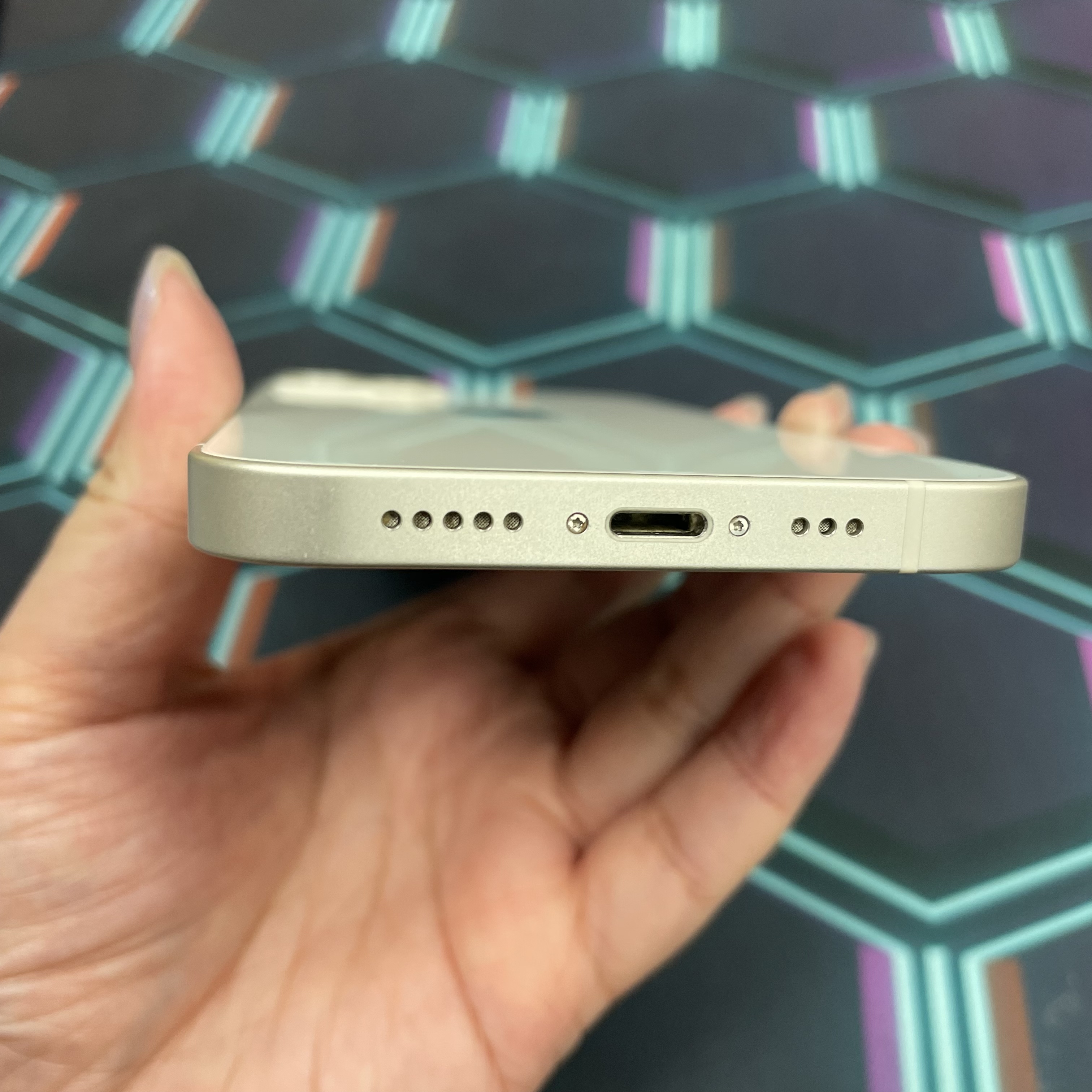 *6991 13 完美機 256GB 電73 白色 white