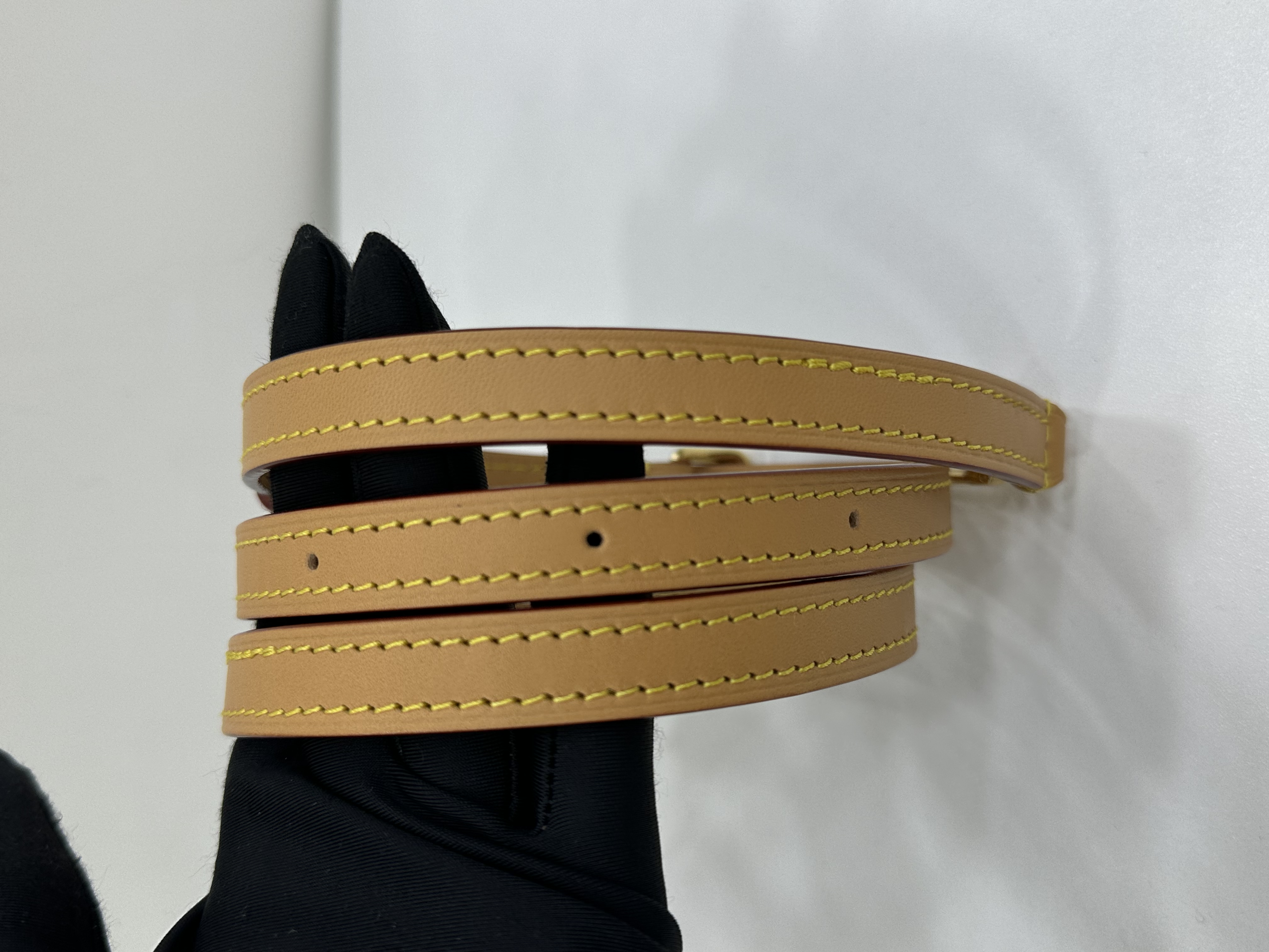 直播貨品 |  [1個-$100 2個-$300］GG79