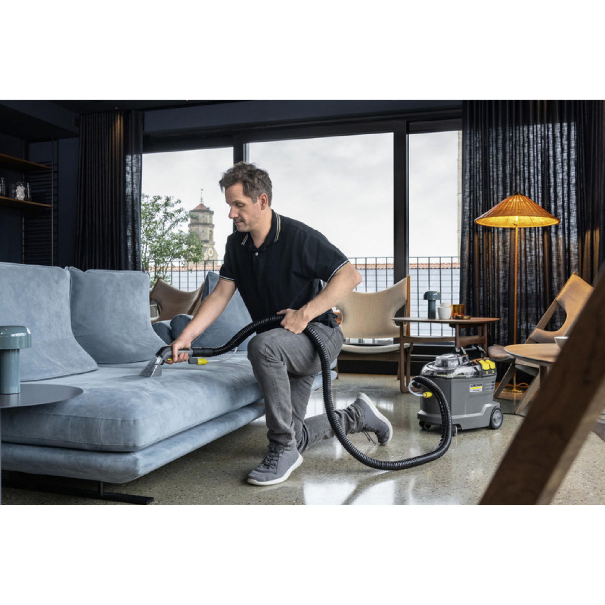 Karcher Puzzi 8/1 EU Spray Extraction Cleaner (Puzzi 8/1)