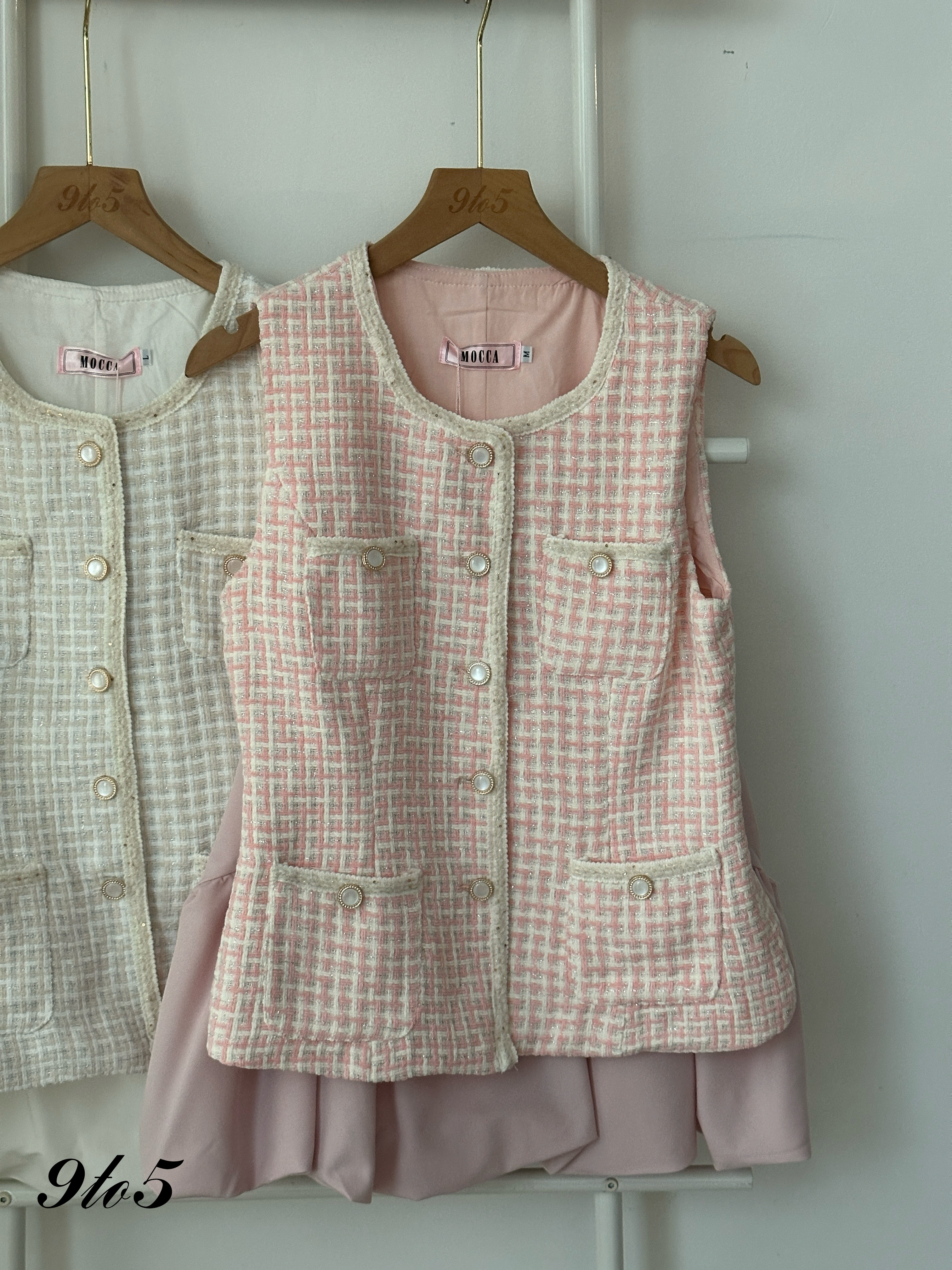 D2328 Sleeveless Tweed Matching Set - Cream & Pink