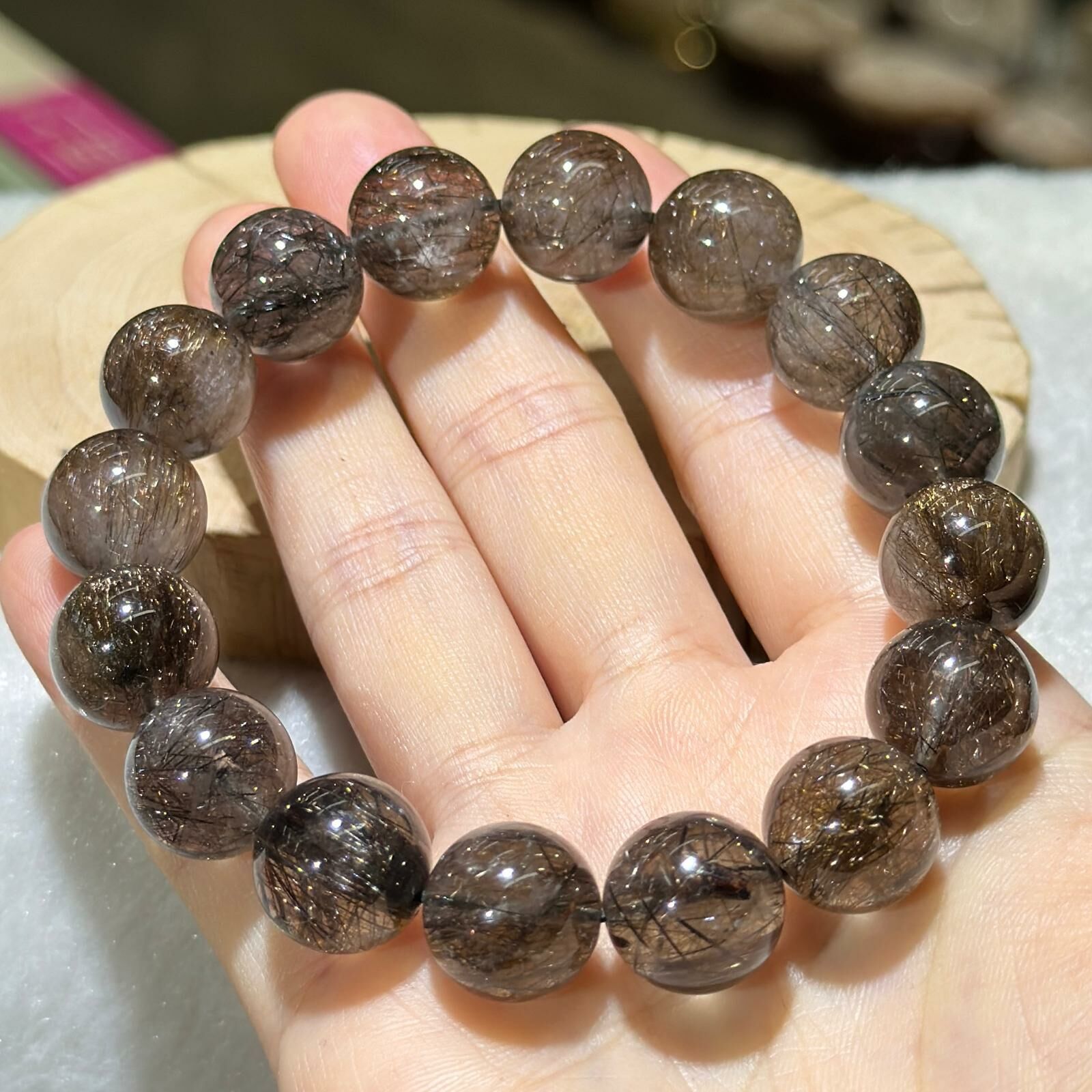 大m💫黑銅髮晶手串 13 mm +/-