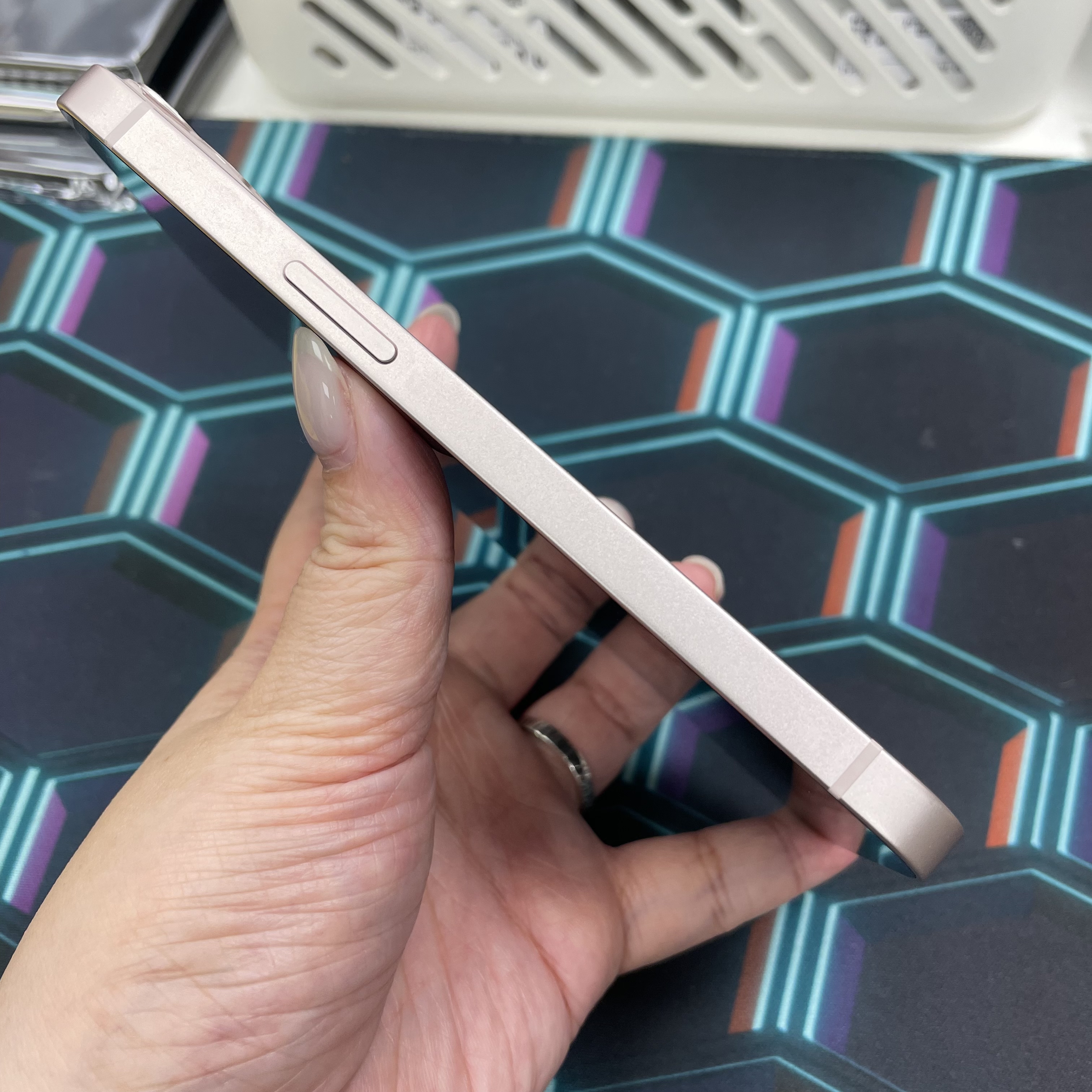 *6609 13 超靚機 256GB 電72 粉色 pink