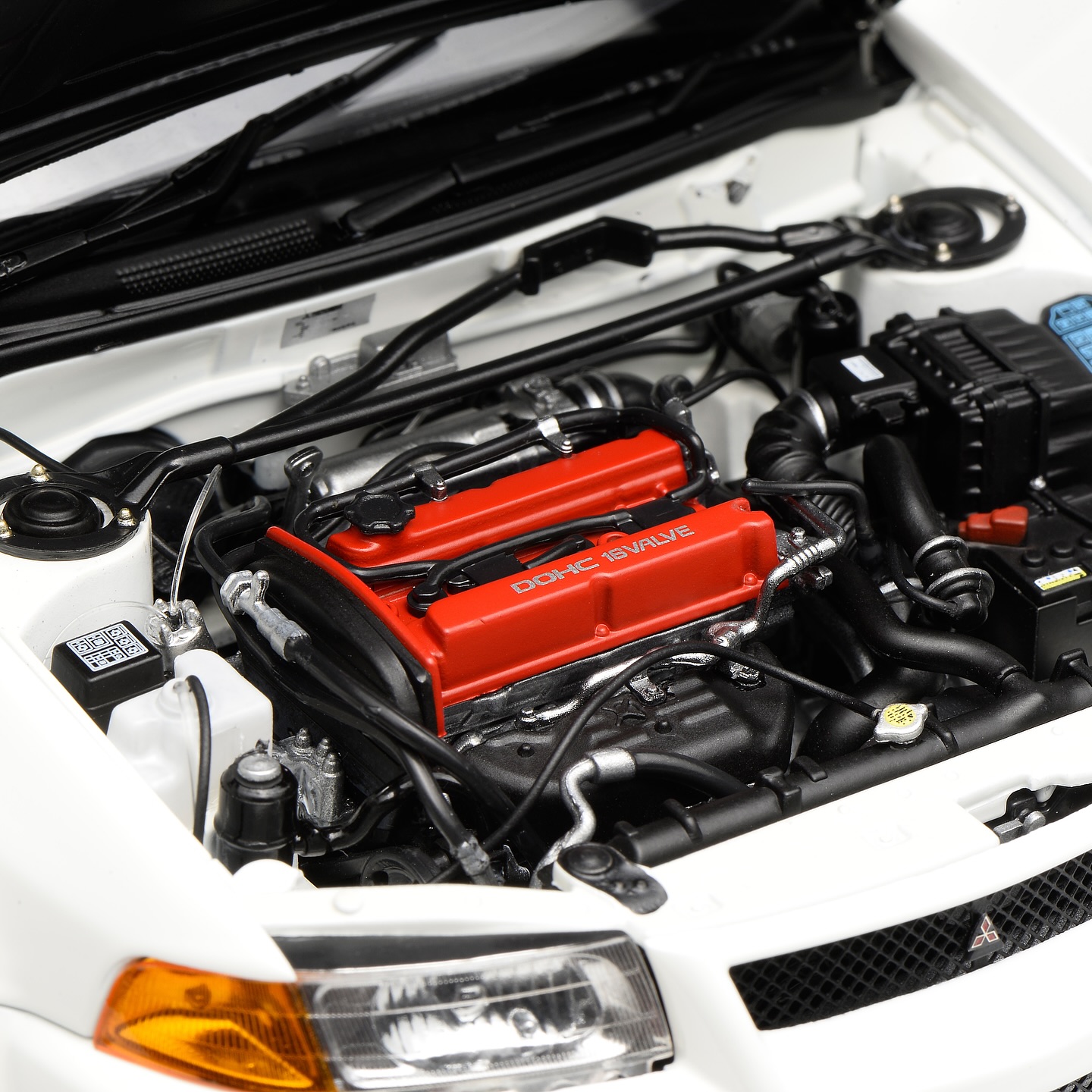 *READY STOCK MOTORHELIX 1/18 Mitsubishi Lancer Evolution VI Diecast Model *Scotia White 