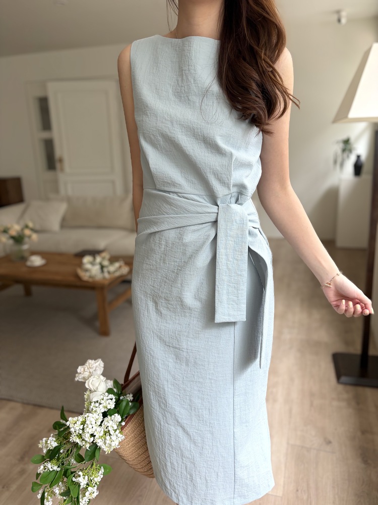 Pastelly Gathered Waist Dress (Blue)