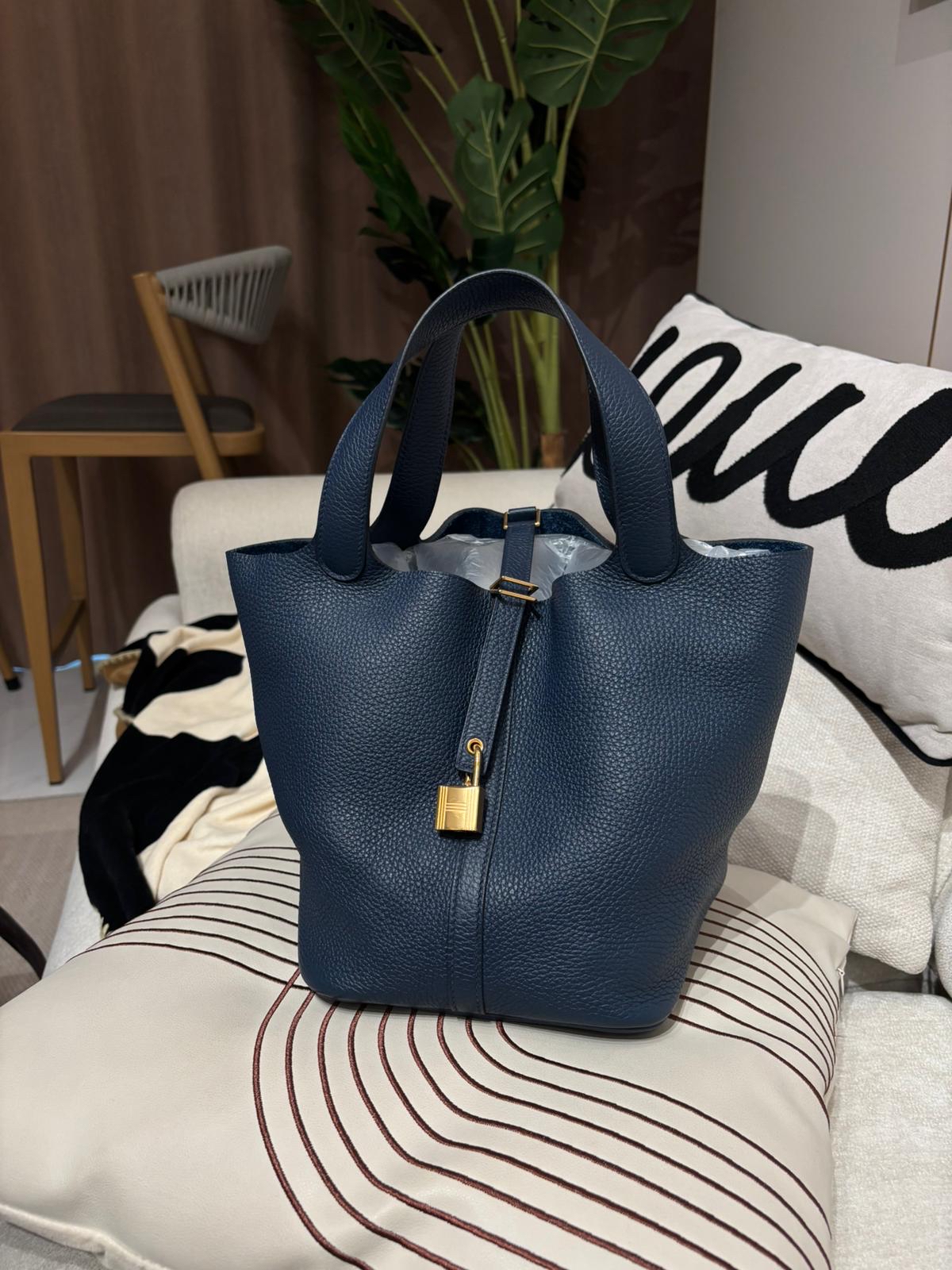 Hermes Picotin 22 Stamp U 100%Authentic, 95%New ✅Key Lock ✅Dust bag