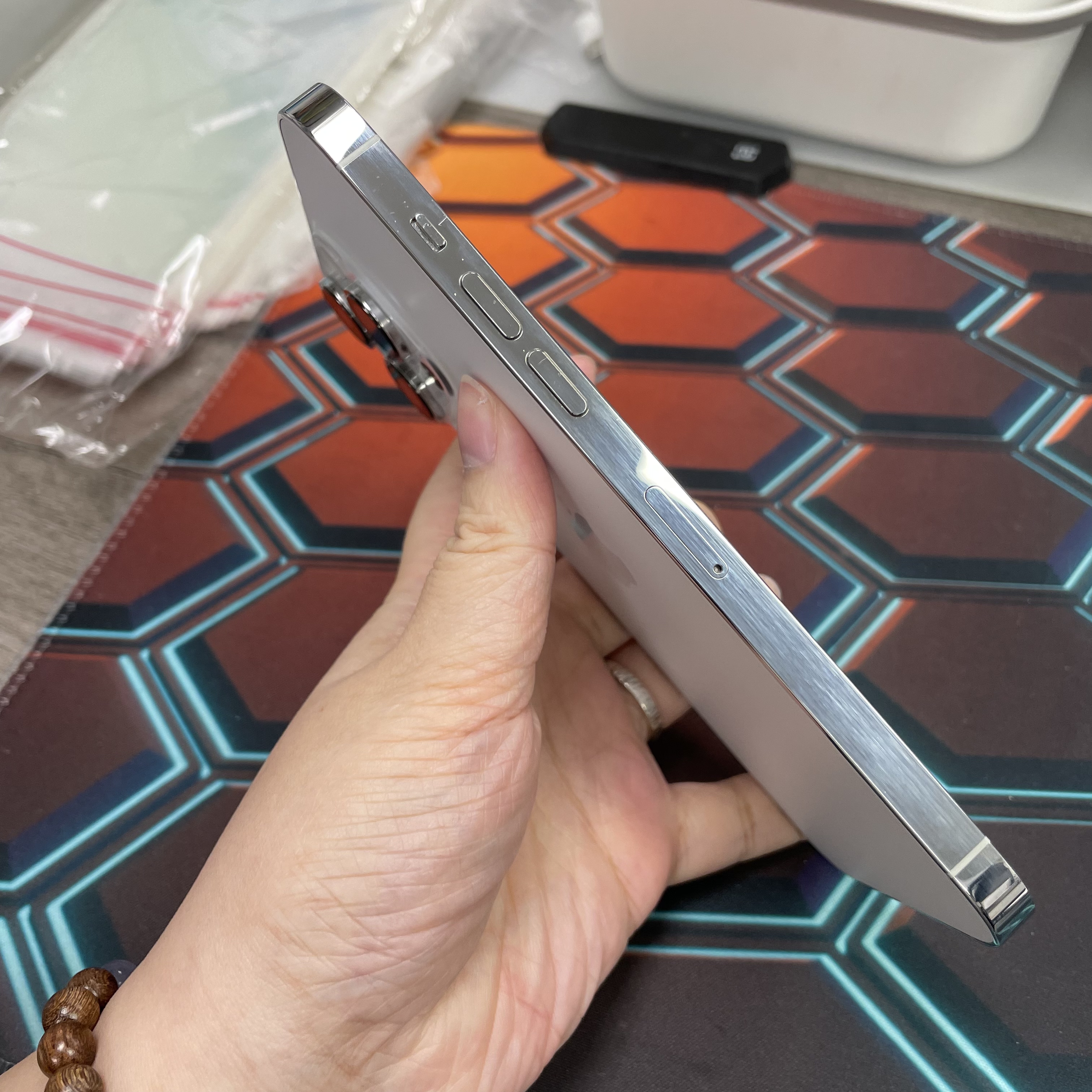 *8027 14 Pro max 完美機 128GB 電75 白色 white
