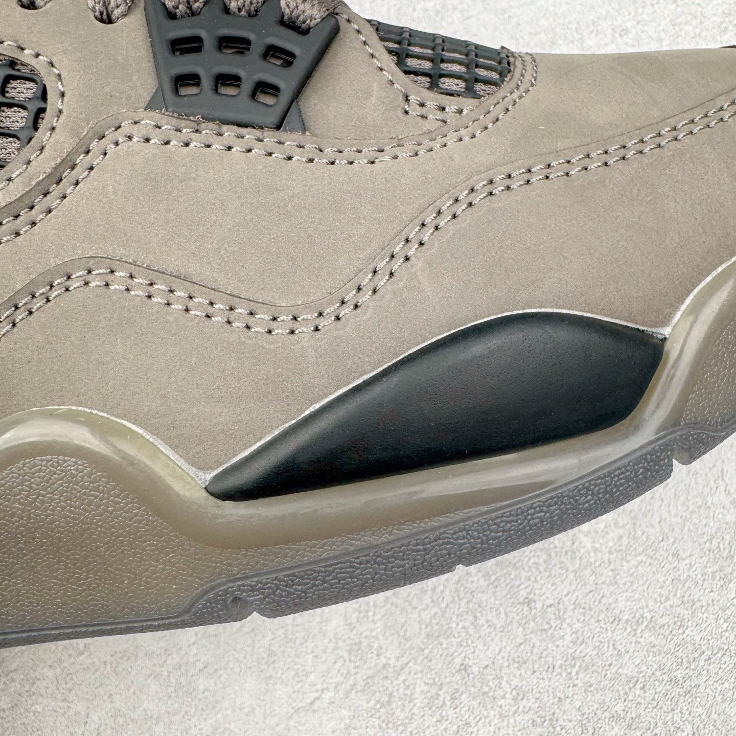 Air Jordan 4 Retro 'Cave Stone' FV5029-200