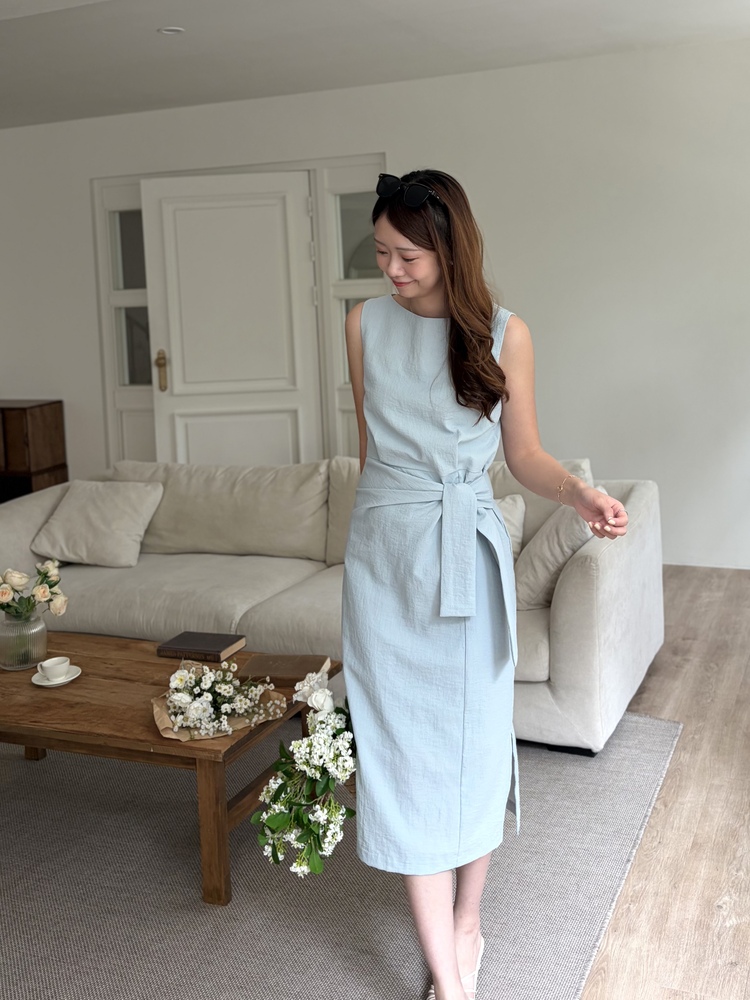 Pastelly Gathered Waist Dress (Blue)