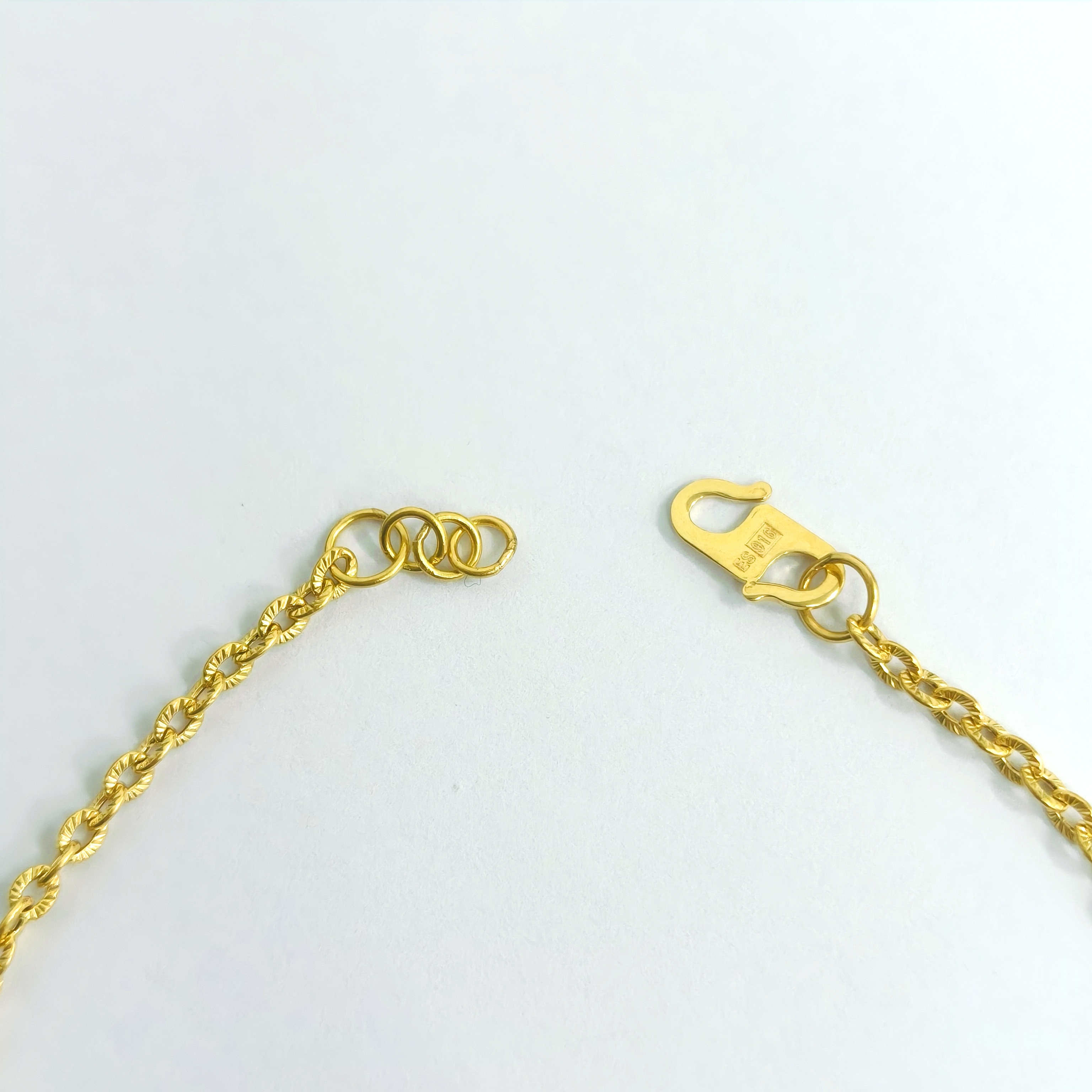 916 GOLD 2C MINI TANKER POLO STAR BRACELET 916 金 双色车花坦克太阳花手链