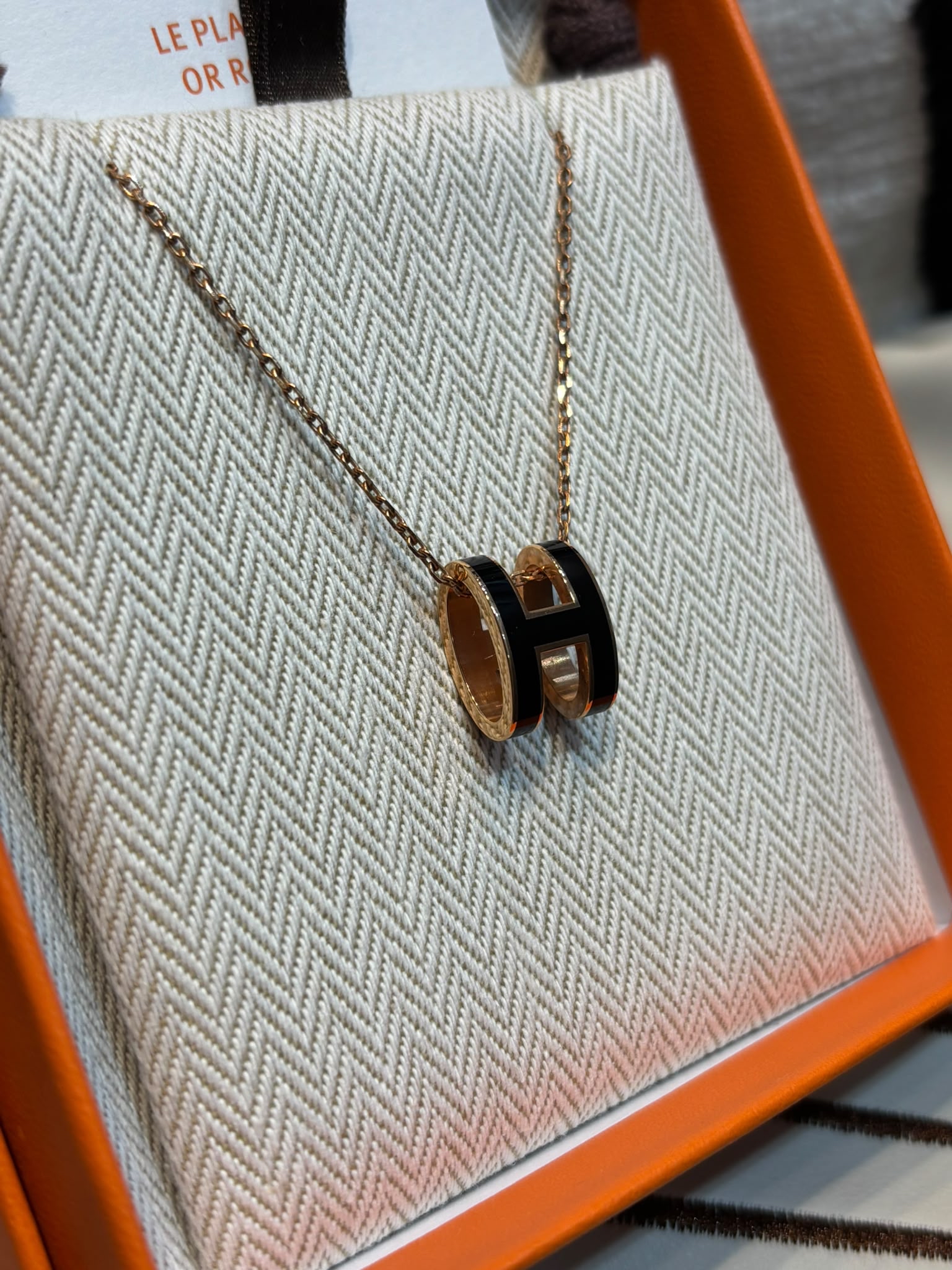 全新 Hermes pop H necklace 黑玫瑰金大POP H 100%Authentic, 100%New 全新  ✅dust bag ✅box