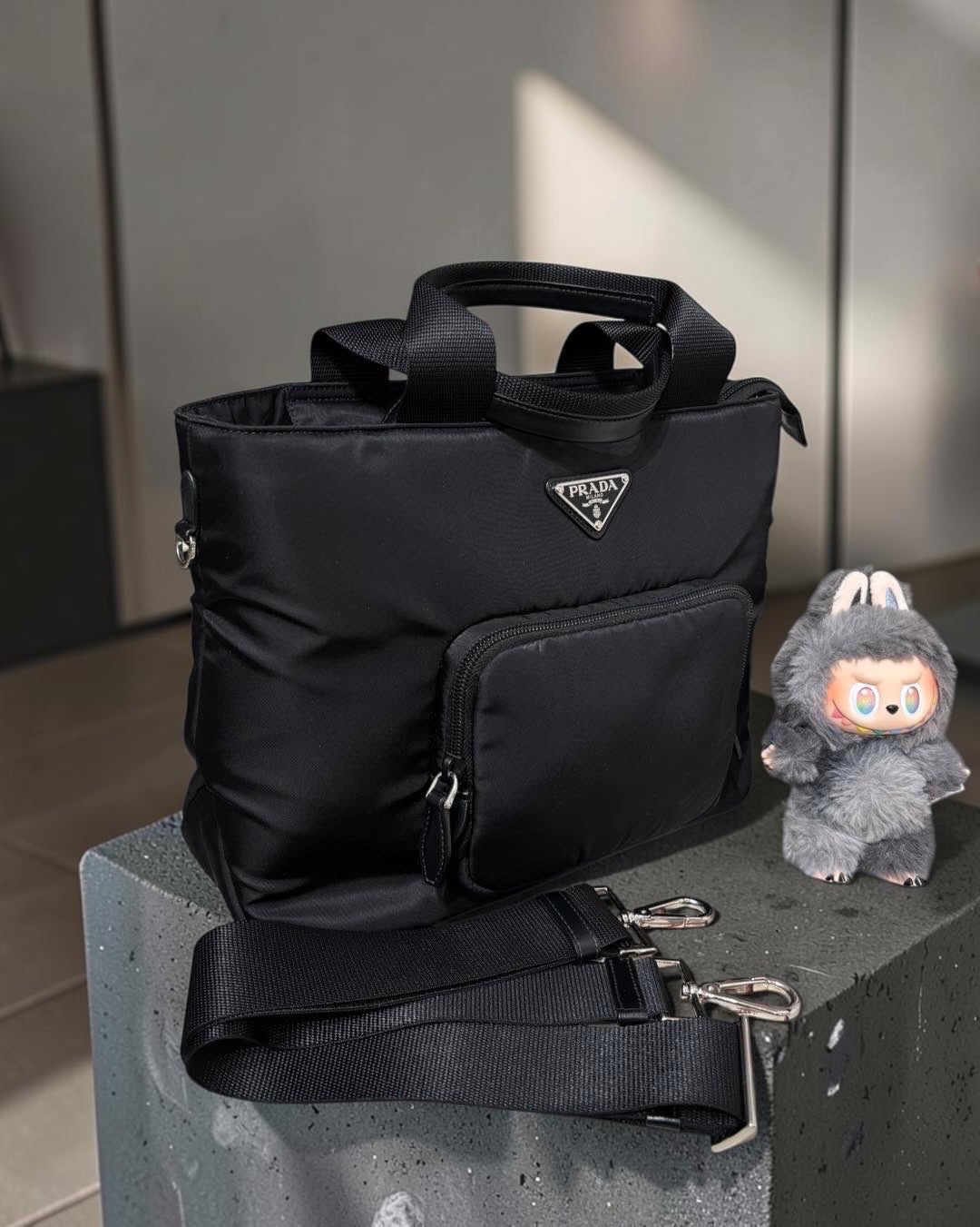 Prada nylon 2way re-nylon Bag100%Authentic, 98%new✅dust bag