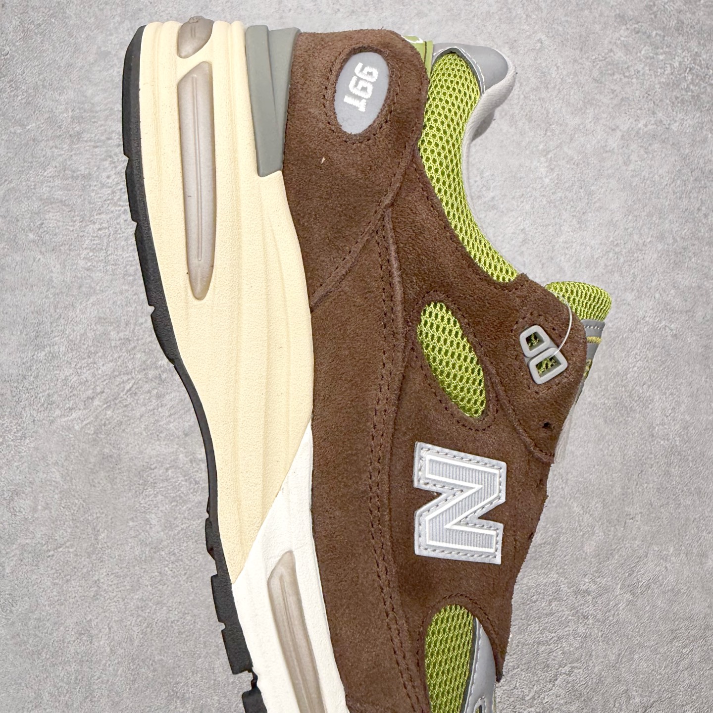 Daniëlle Cathari x Kith x New Balance 991V2  U991CK2