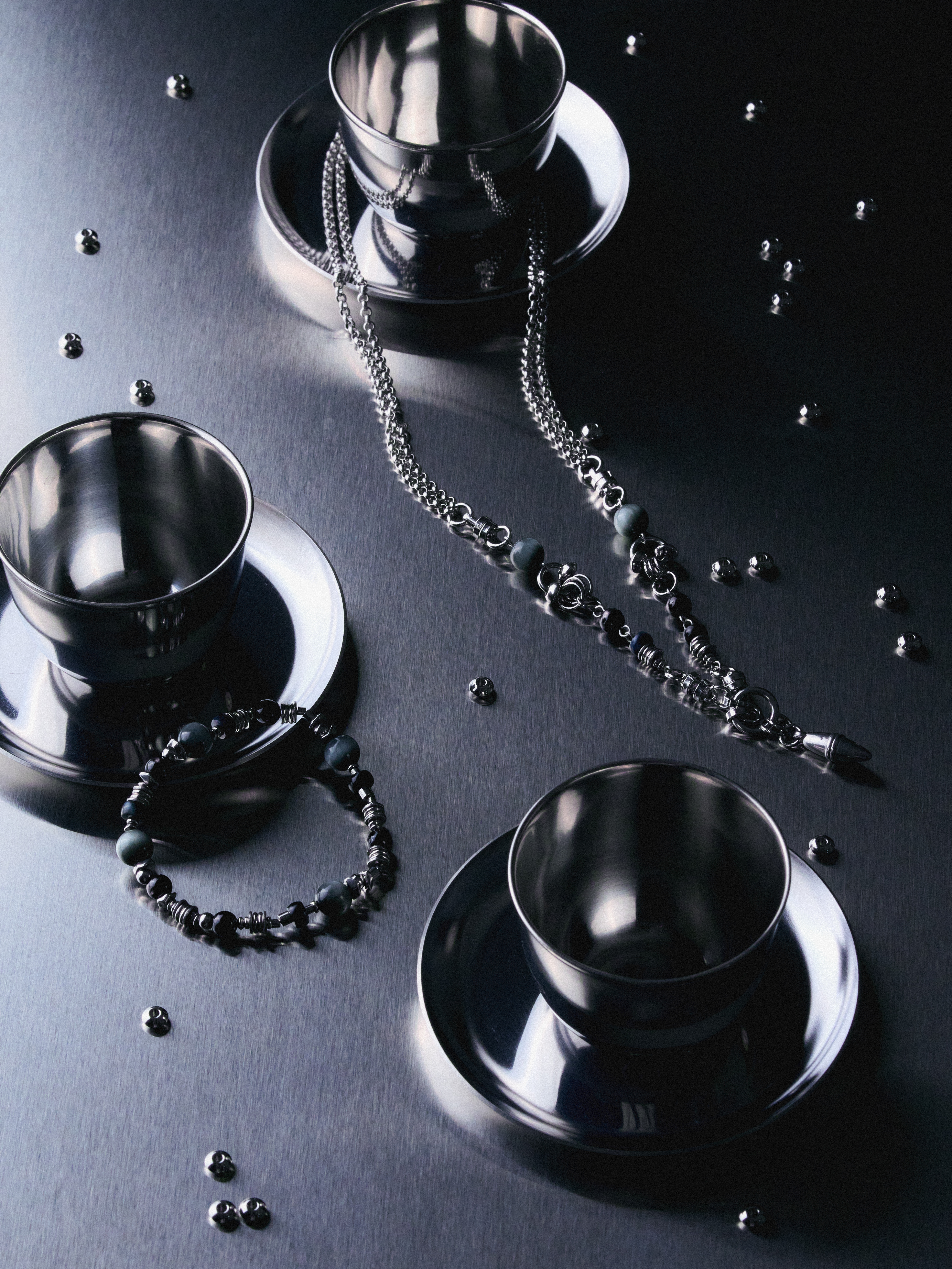 THE EDGE Necklace