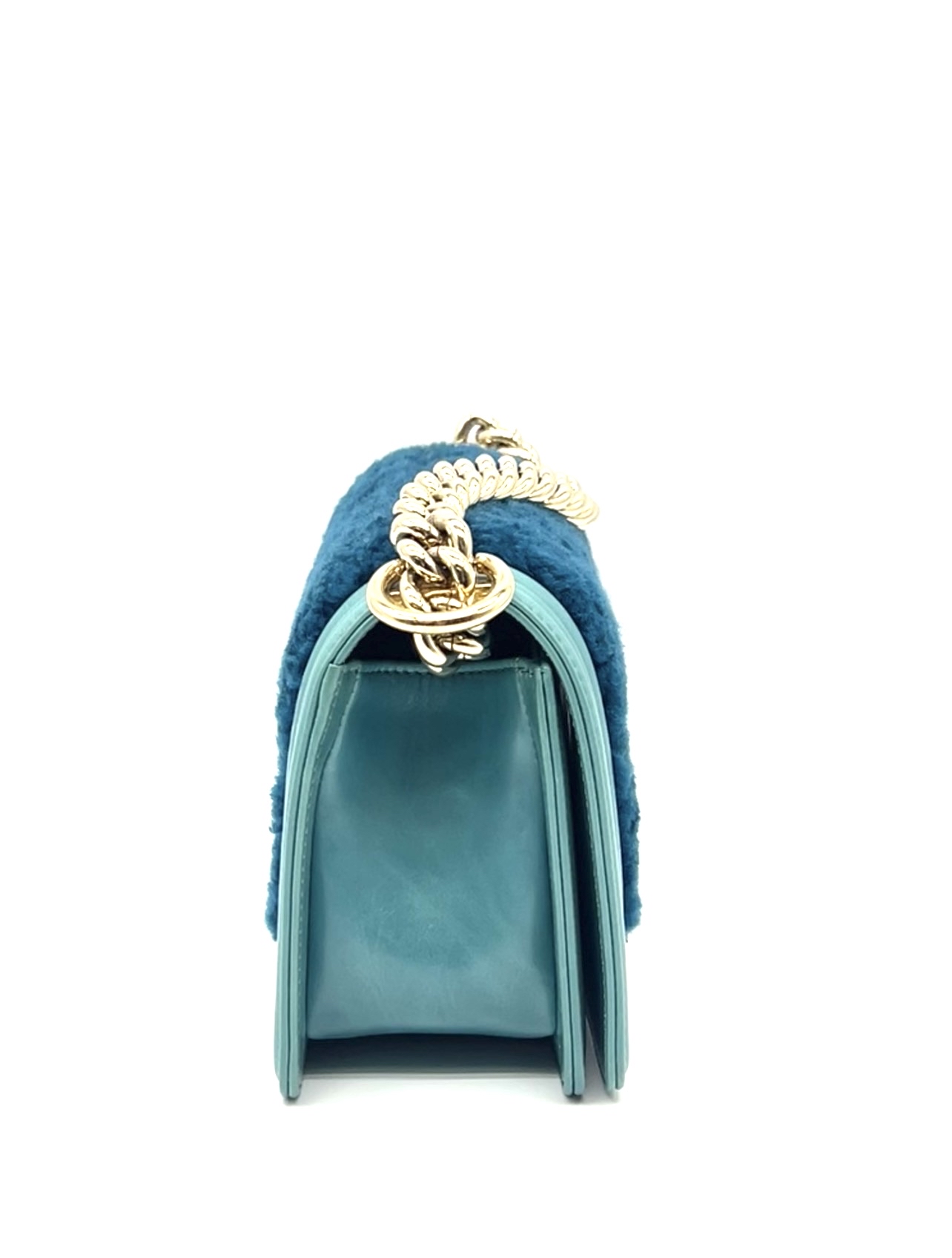 Pre-Owned CHANEL Shearling Boy Flap / Product Code: 26041514