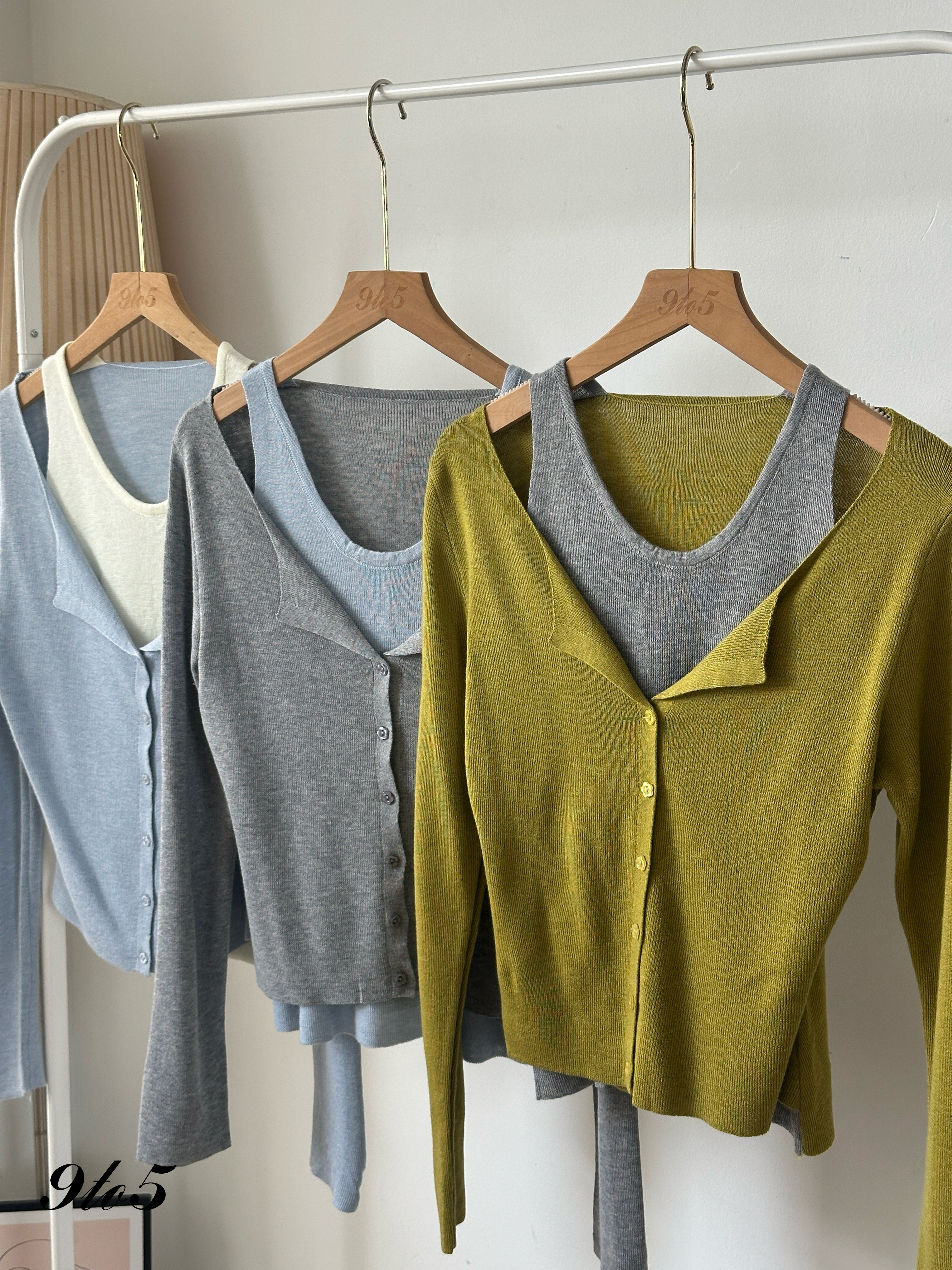 T4081 Fake Two-Piece Knit Top - 3 Colors 