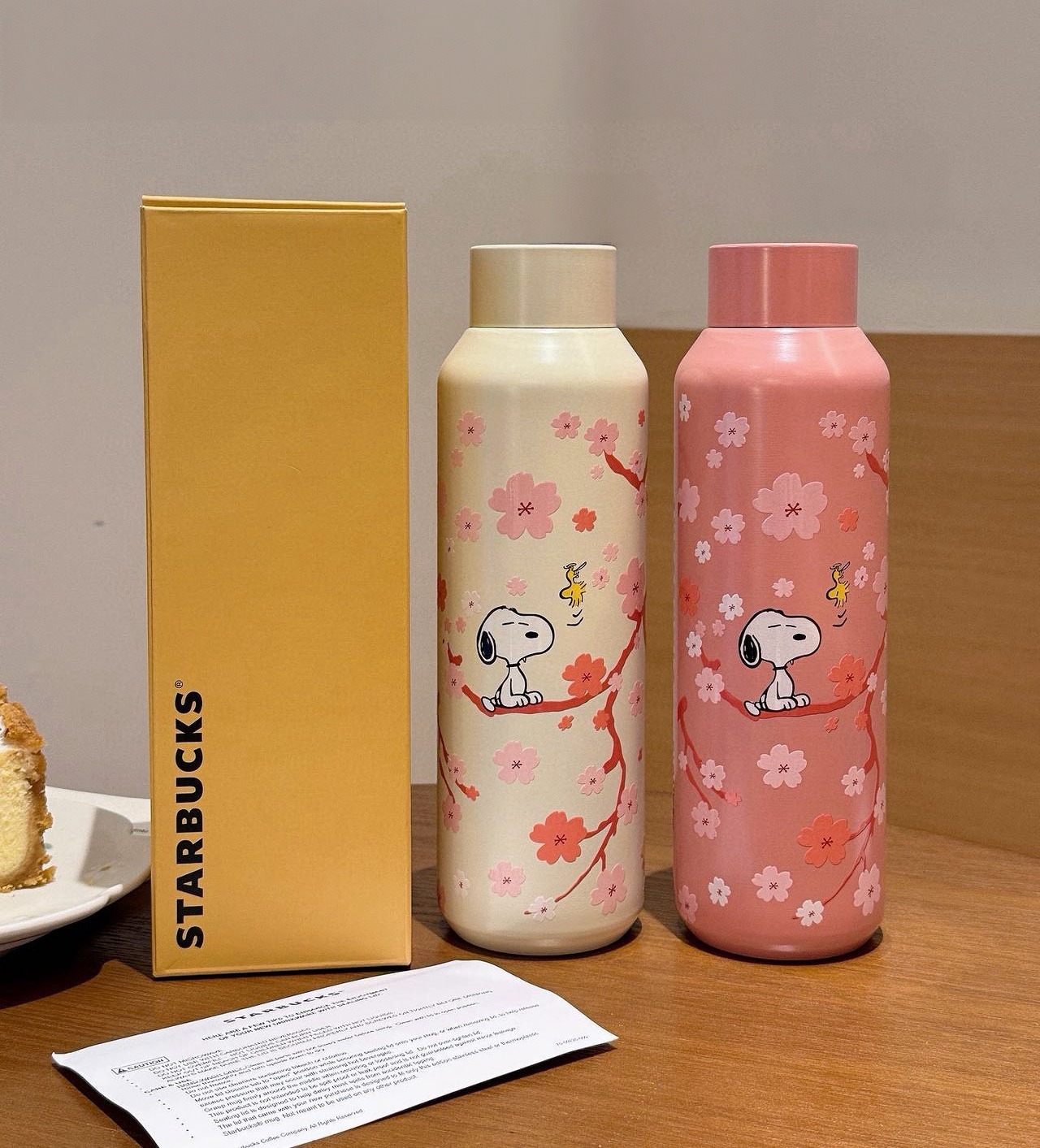 STARBUCKS x SNOOPY 櫻花保溫杯