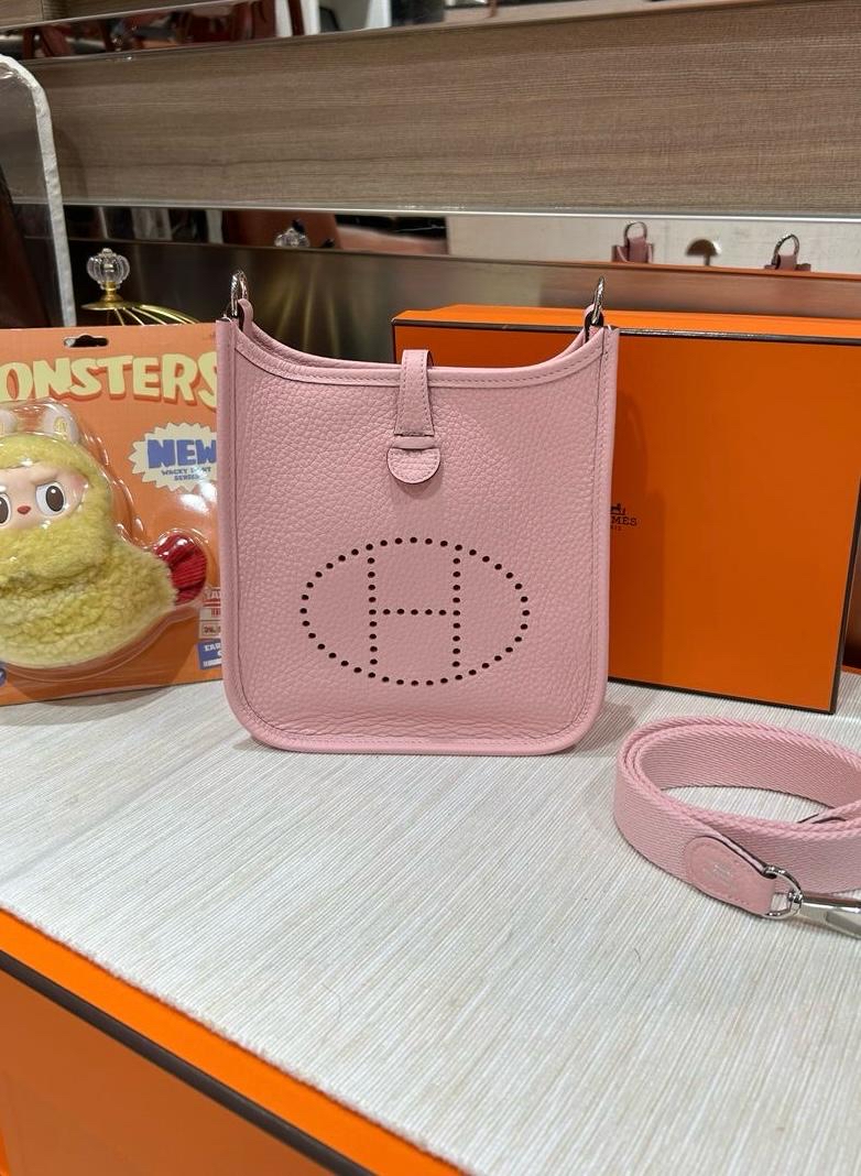 全新 Hermes Mini Evelyne 櫻花粉 Stamp K 100%Authentic, 100%new ✅Dust bag ✅box