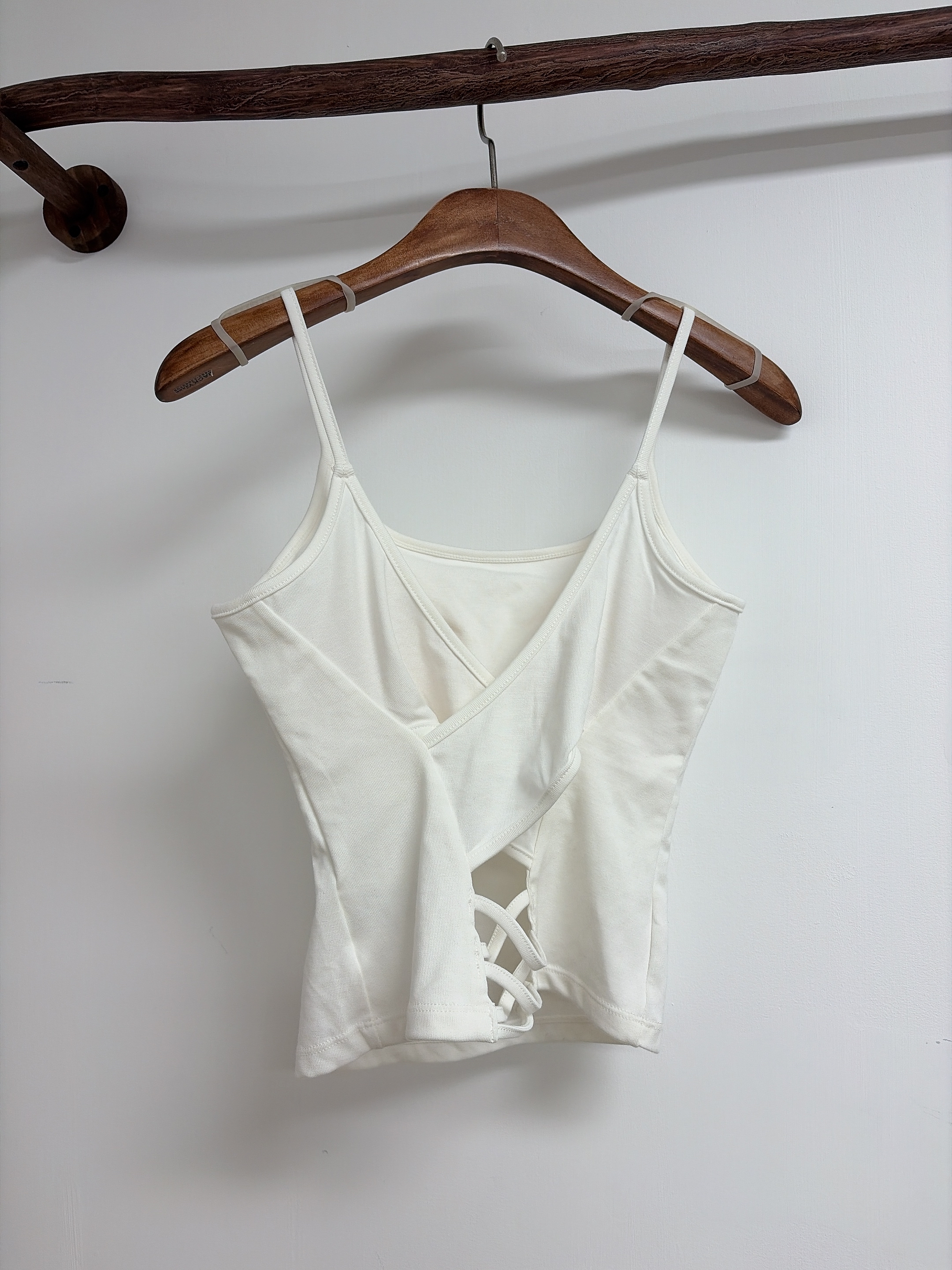 後面交叉款bra top 