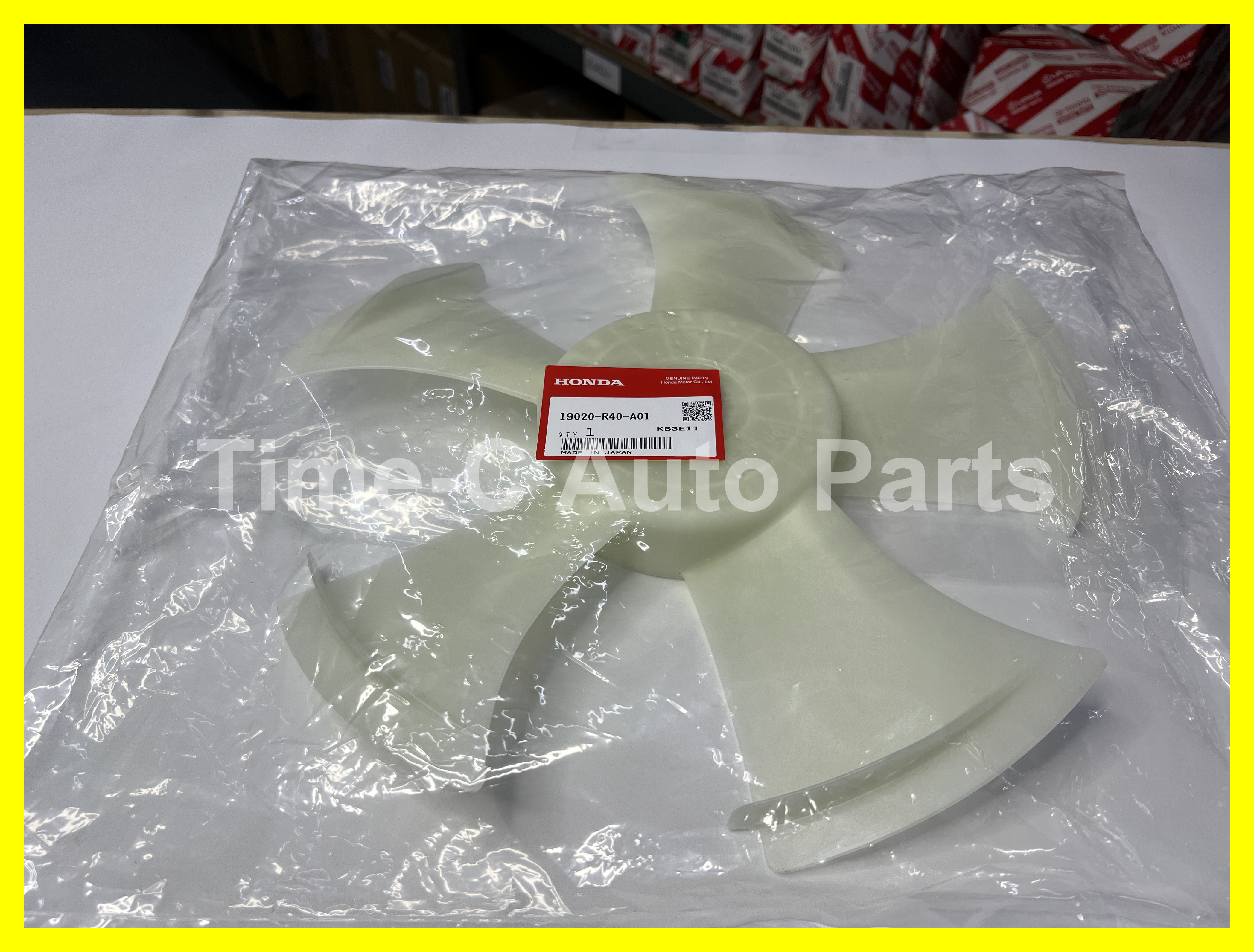 左風扇葉 19020-R40-A01 - Honda Stepwgn 系列適用