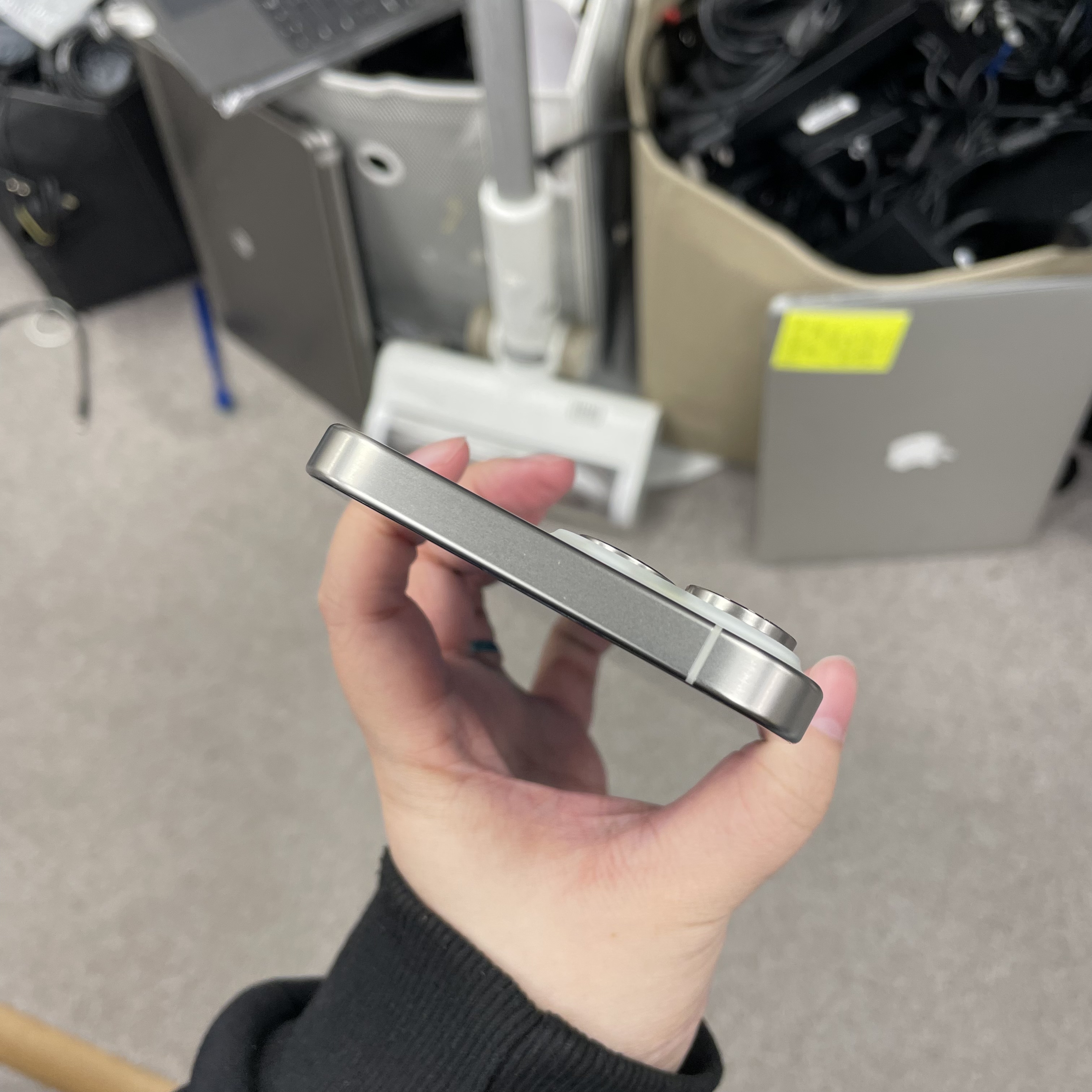 *6003 15 Promax 勁靚機 512GB 電90 白色 white