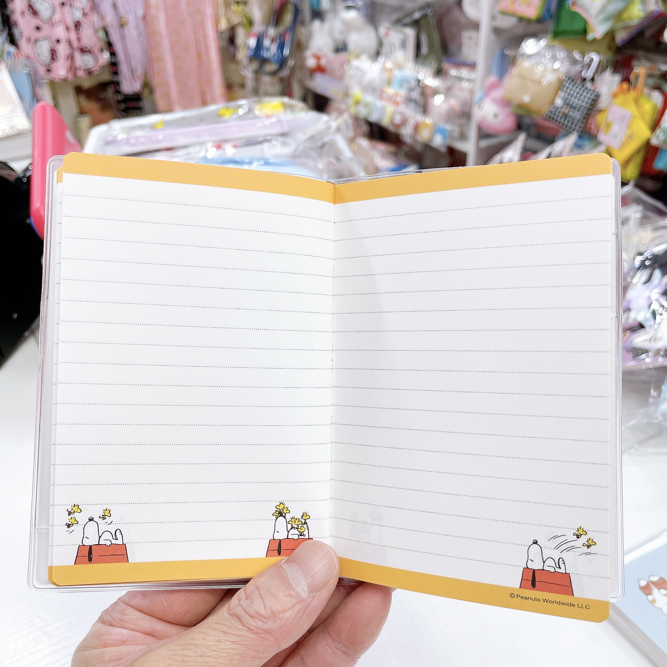 日本直送日本製造   Snoopy 2027年schedule book 附送精美貼紙  