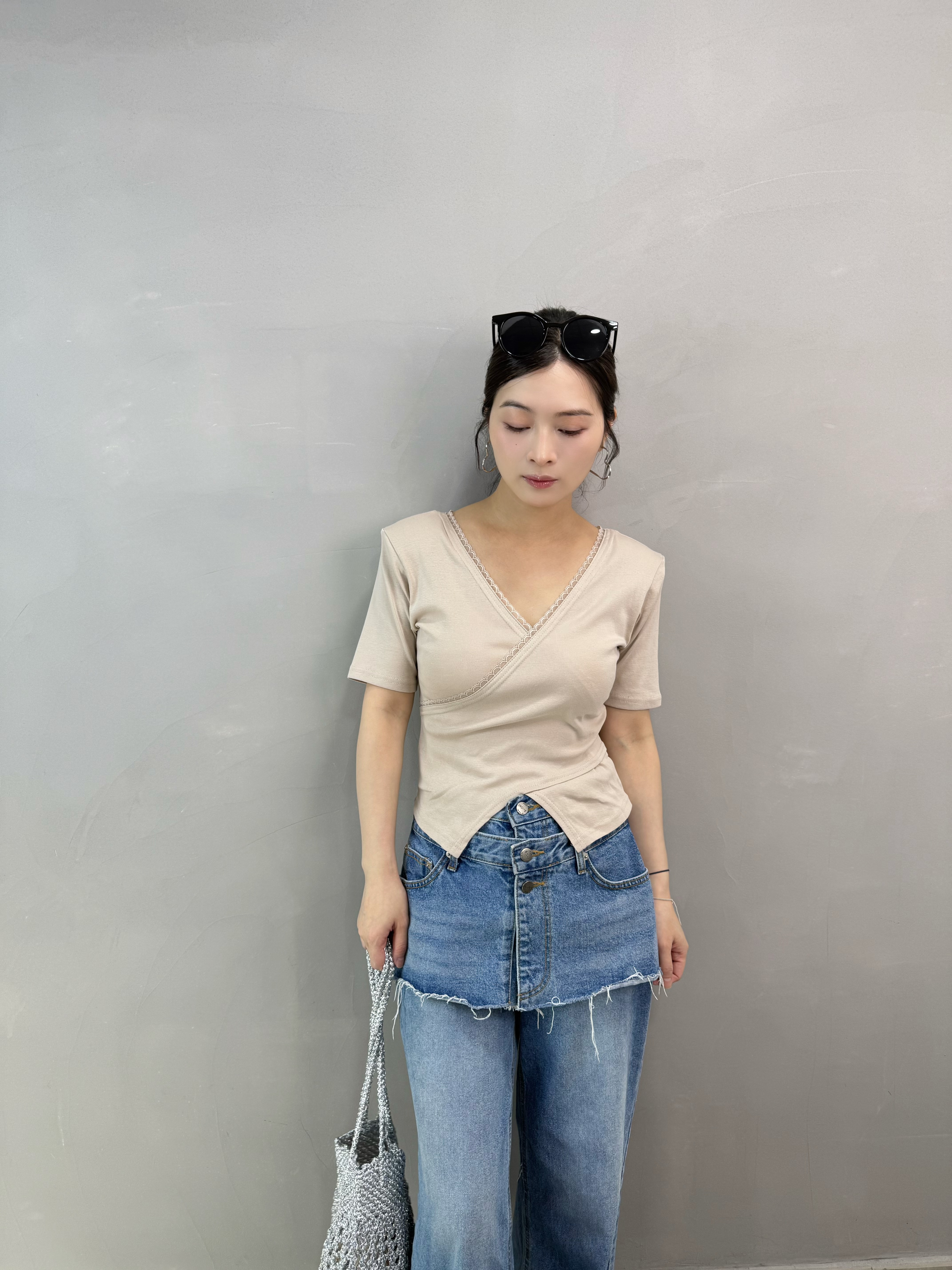 U60 後Lace帶Top
