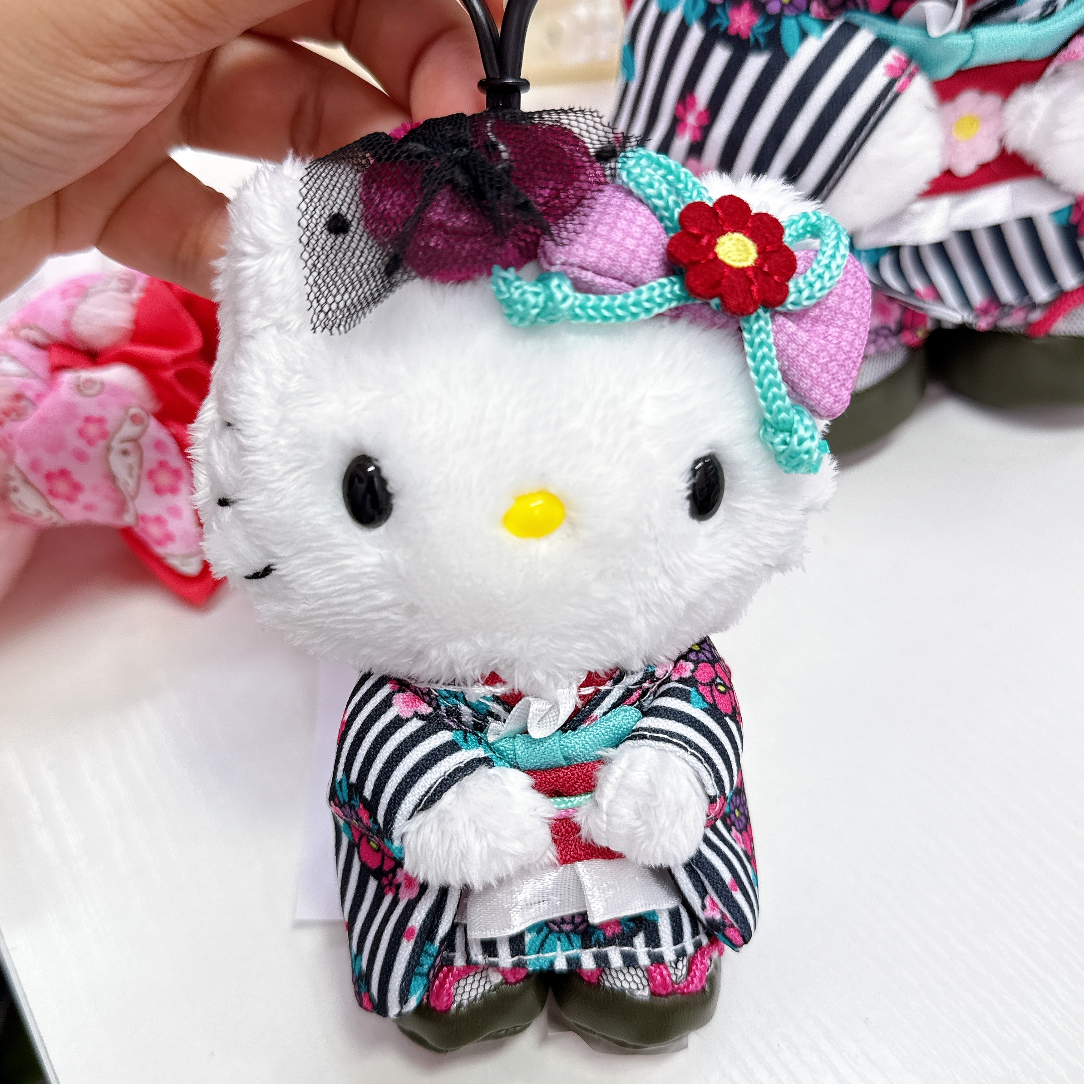 美版Hello Kitty和服公仔 造型非常仔細