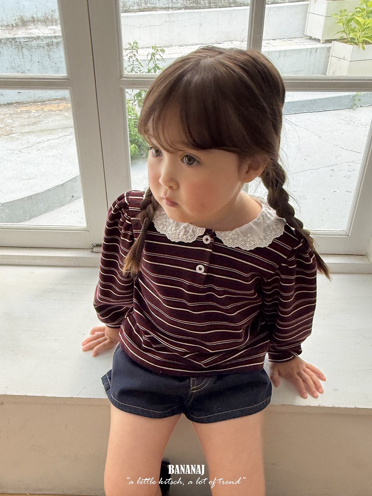 Bananaj | Puella Collar Tee