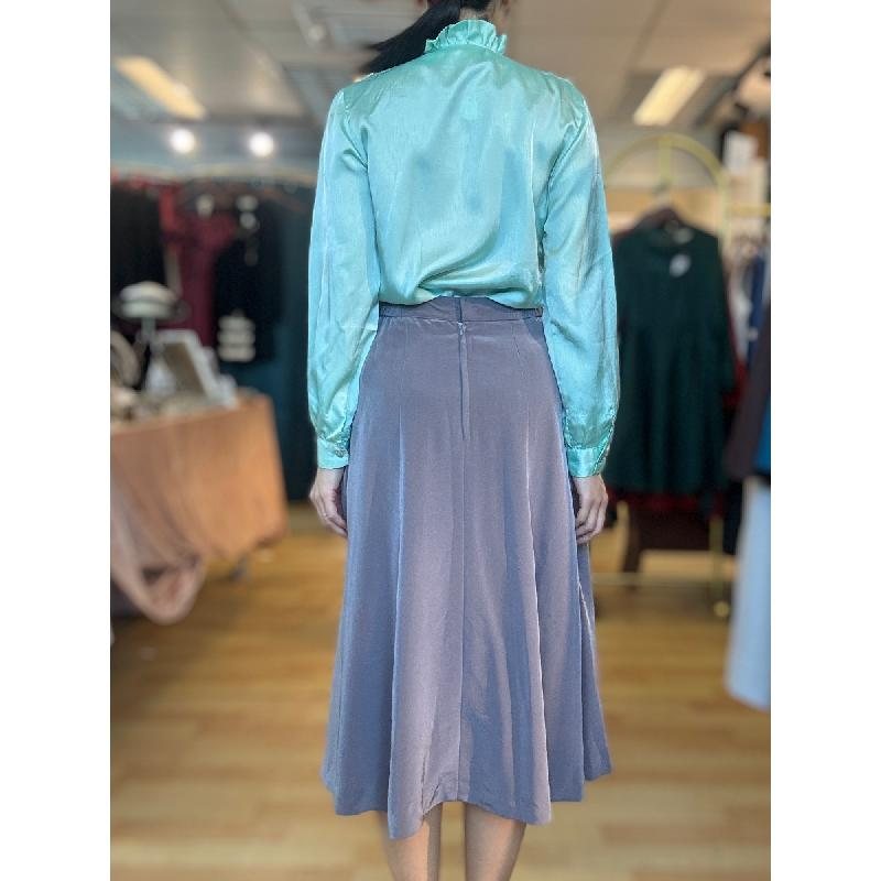 Vintage Button-Accented Grey Swing Skirt with pockets - 28~28.5" (TBC)
