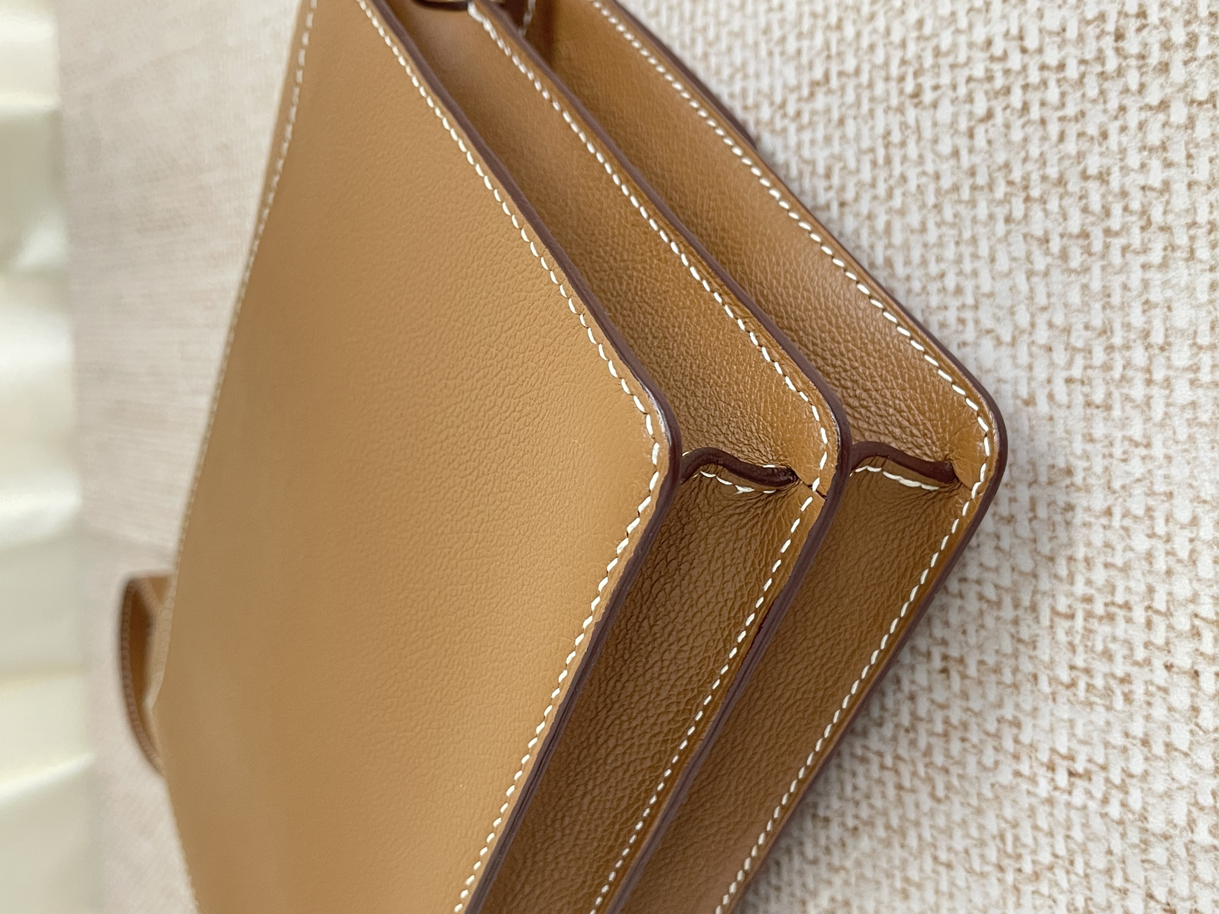 Pre-owned Hermes Roulis 24/ Stamp C/ Product Code: 26041501