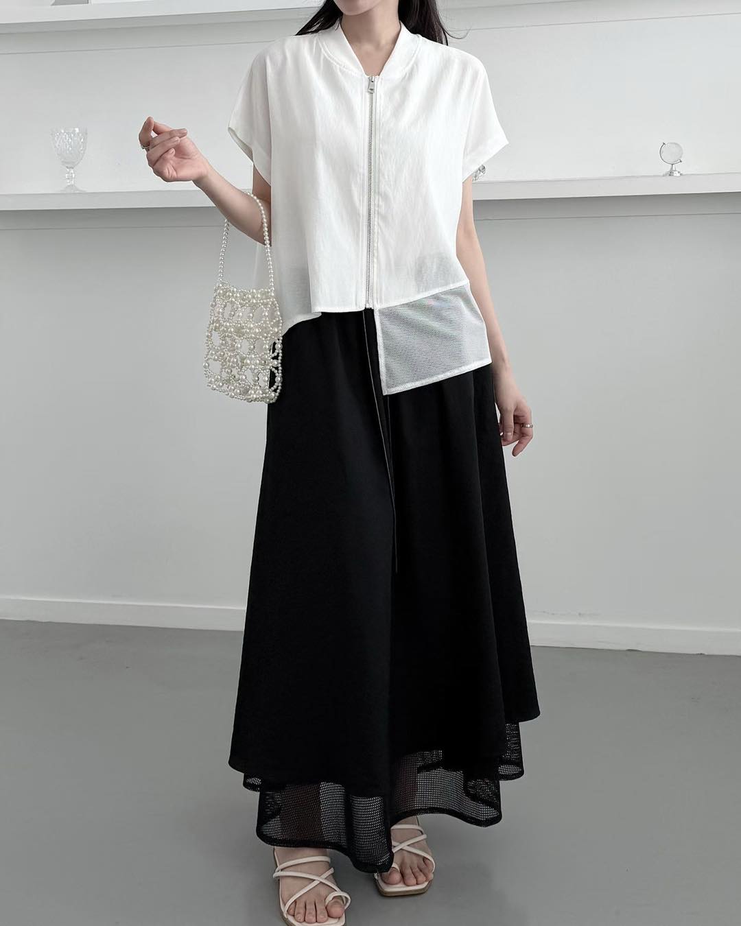 不規則單邊網網拉鏈外套