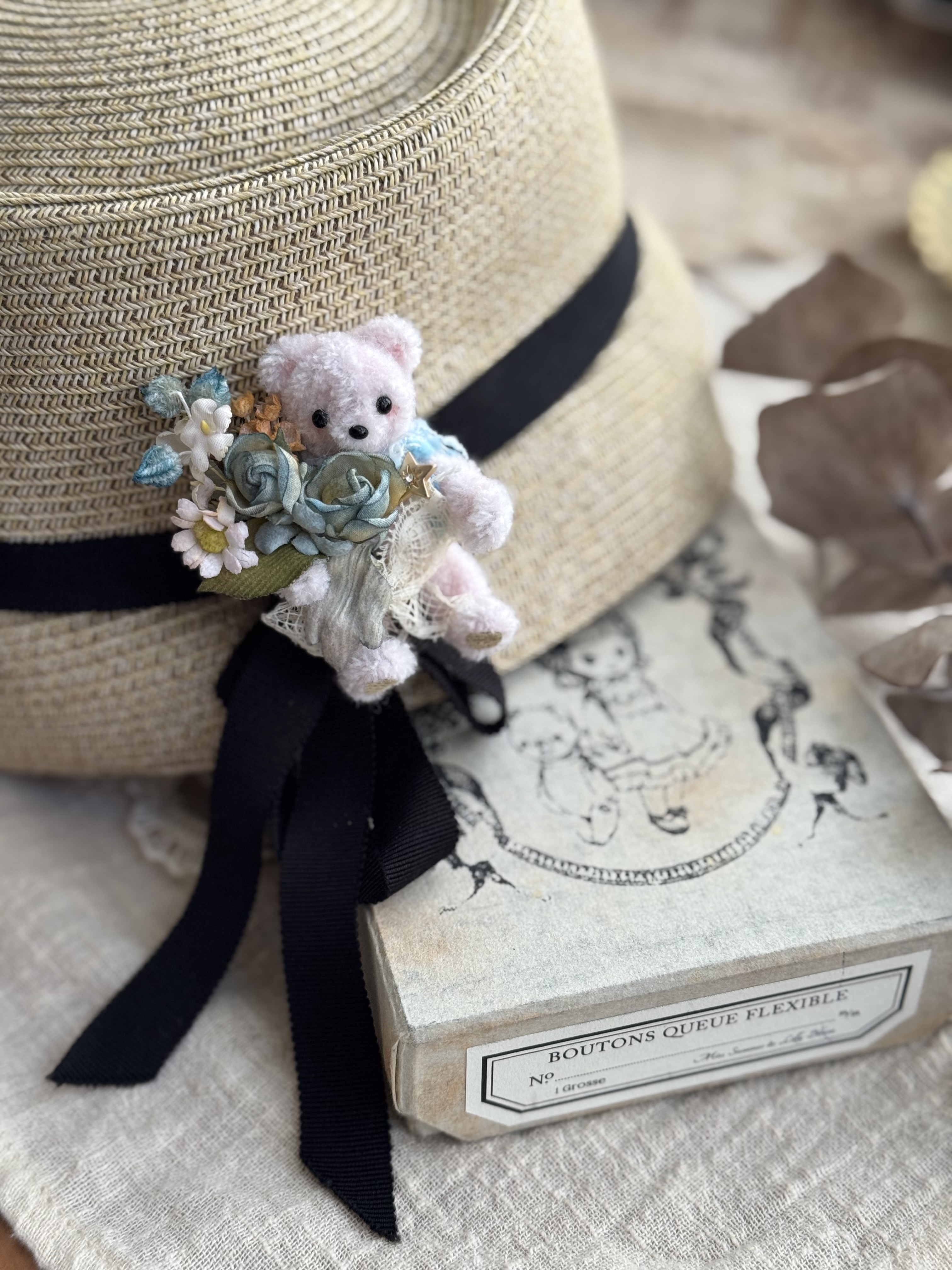 Lilly Bloom x Miss Summer布花小熊胸針+髪夾