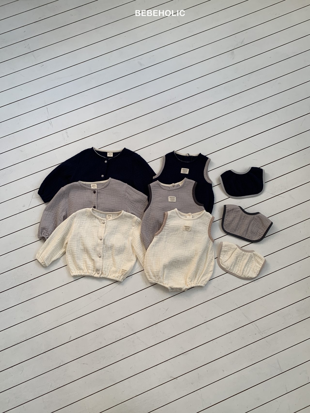 🌸預訂 韓國直送🌸🇰🇷BEBEHOLIC三色背心包屁衣/圍兜/開襟外套