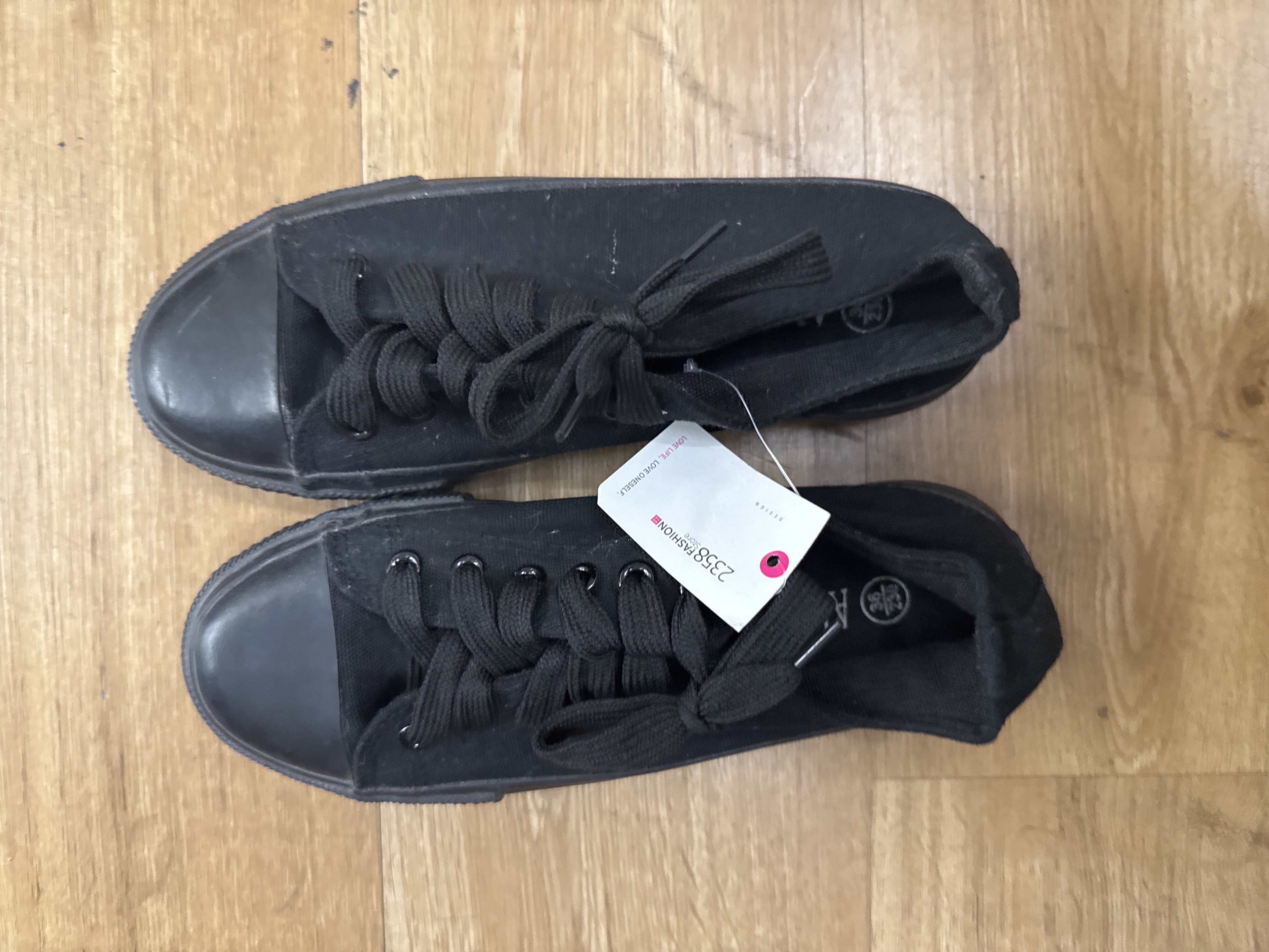 75762 帆鞋 227 36F Xinxing