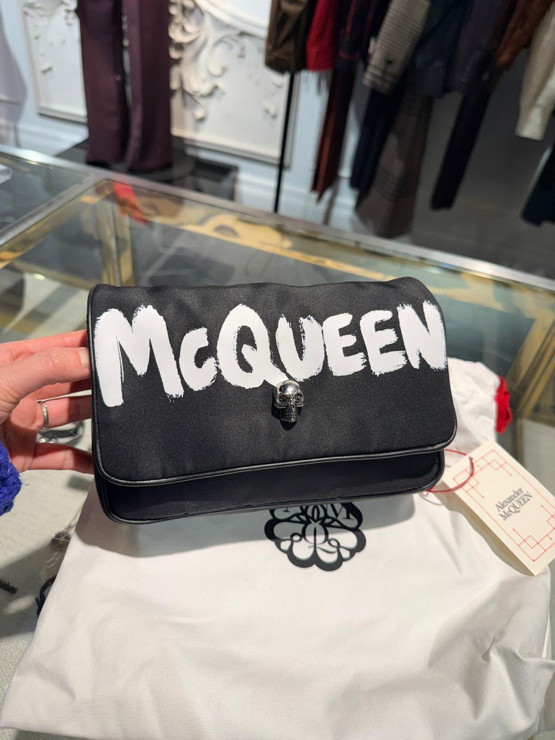 香港現貨-Alexander McQueen Graffiti Logo Skull Bag