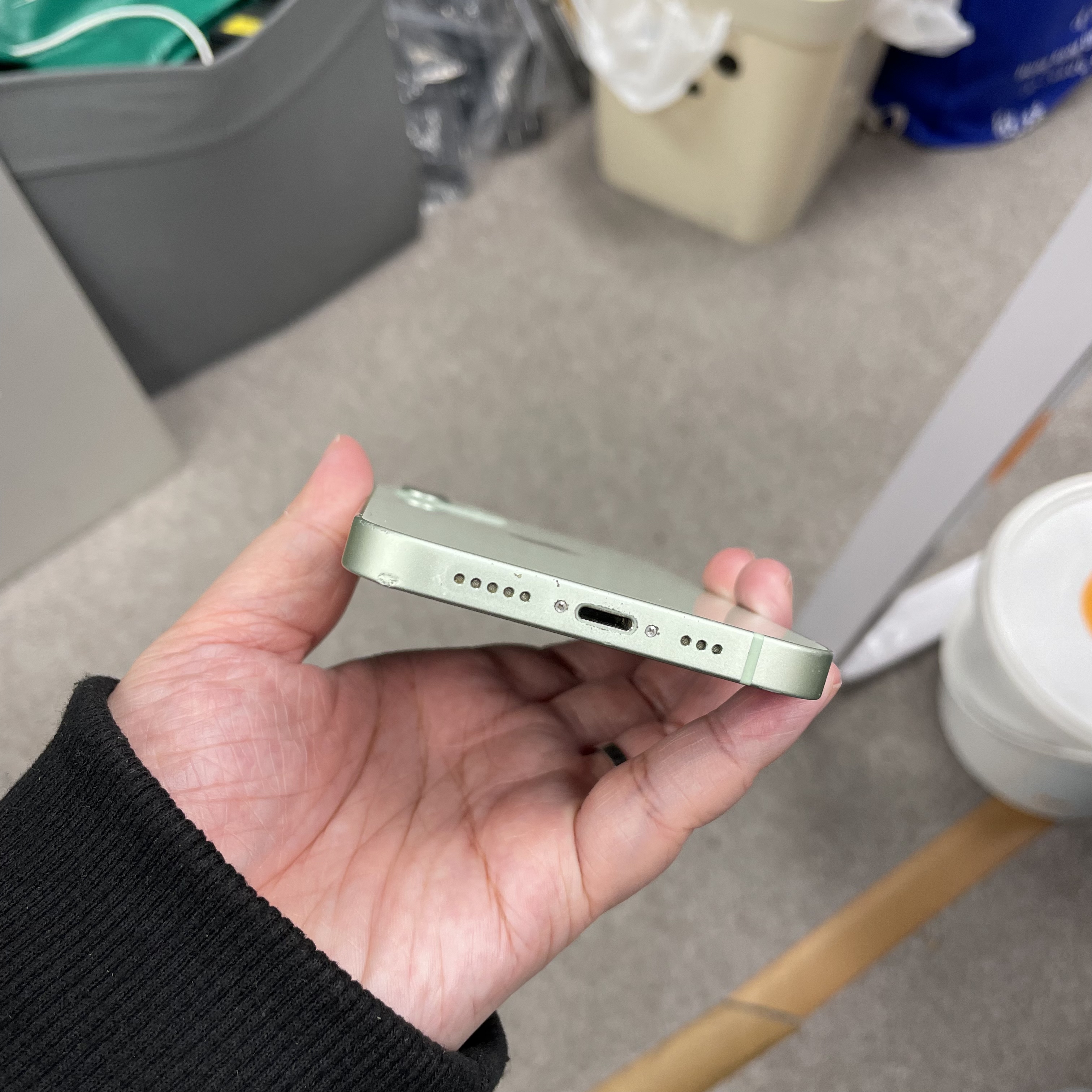 *6007 12 靚機 128GB 電79 綠色 green