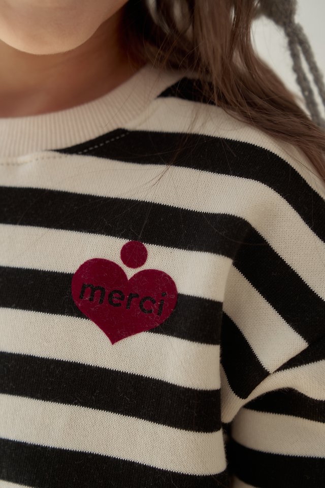 Momoann | Patch Sweatshirt (Black Stripe) with Mom