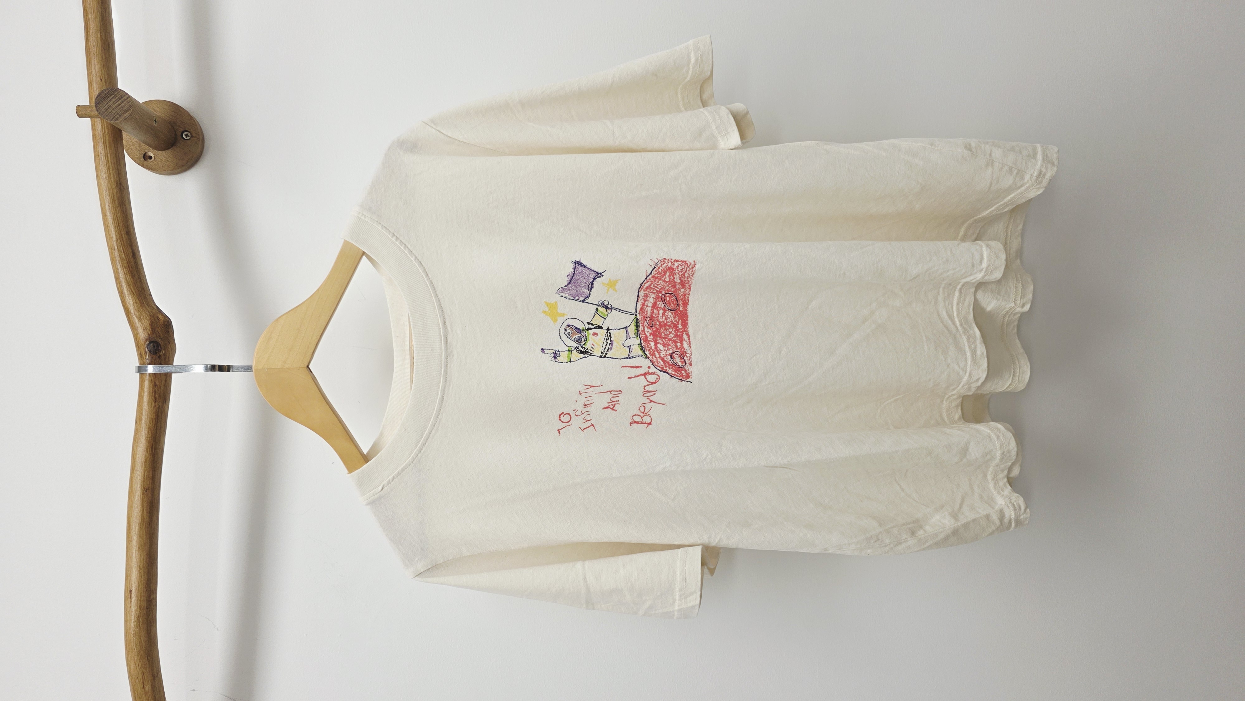 韓國米白仿繪公仔印圖Tee