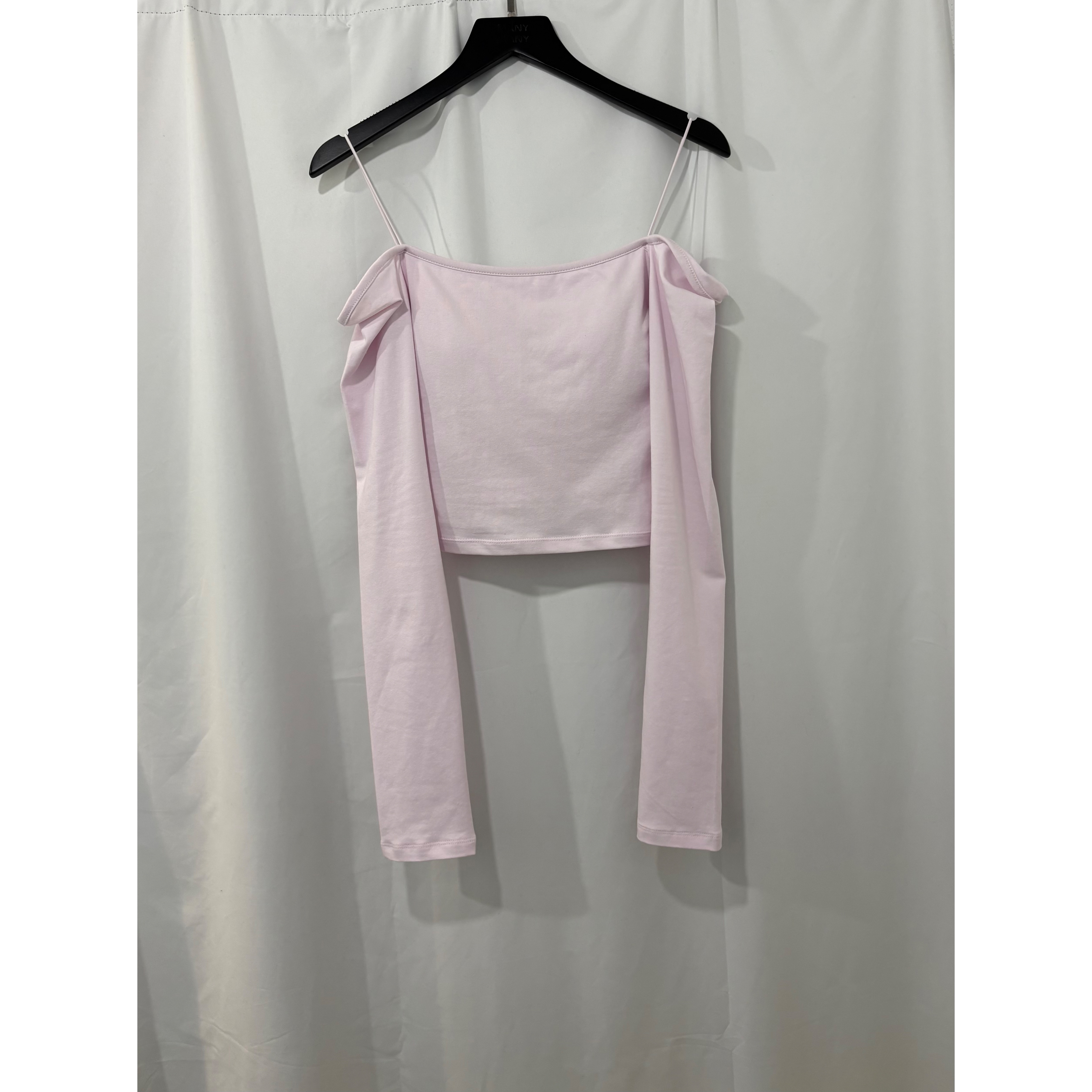 新品價3月26截🖤《O/S LS WITH PAD CROP》 2603P