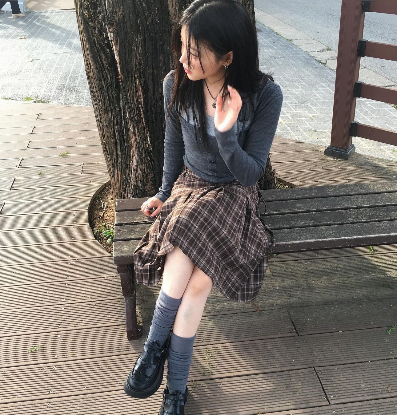 🇰🇷訂購｜FANCY CLUB｜FORMAL BUTTON PLEATS MIDI SKIRT 