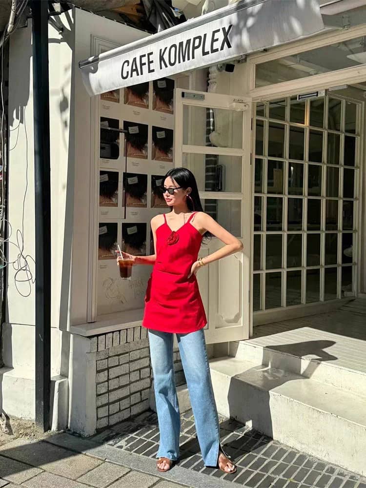 Strappy Mini Dress with 3D Rose Detail‖ 立体玫瑰装饰吊带迷你连衣裙 KR02152303