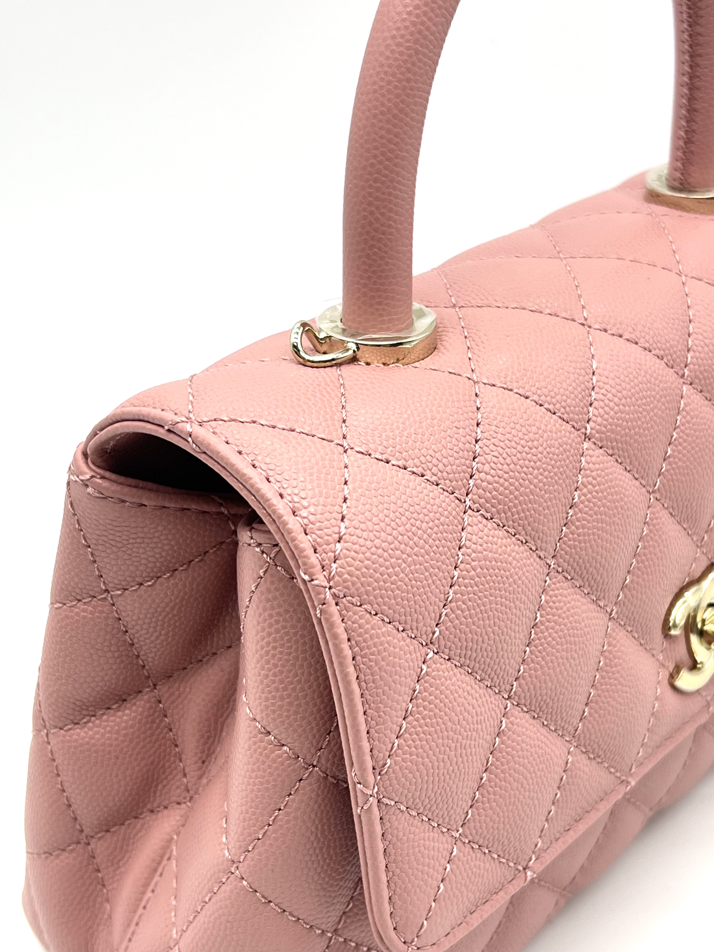 Chanel Small Coco Handle Flap Bag / Product Code: 26031709